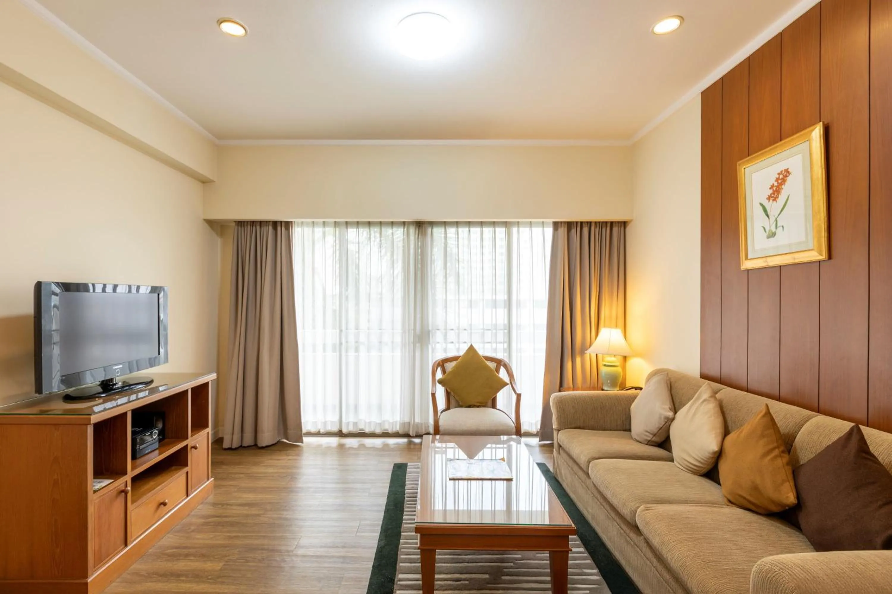 TV and multimedia in Kantary House Hotel, Bangkok