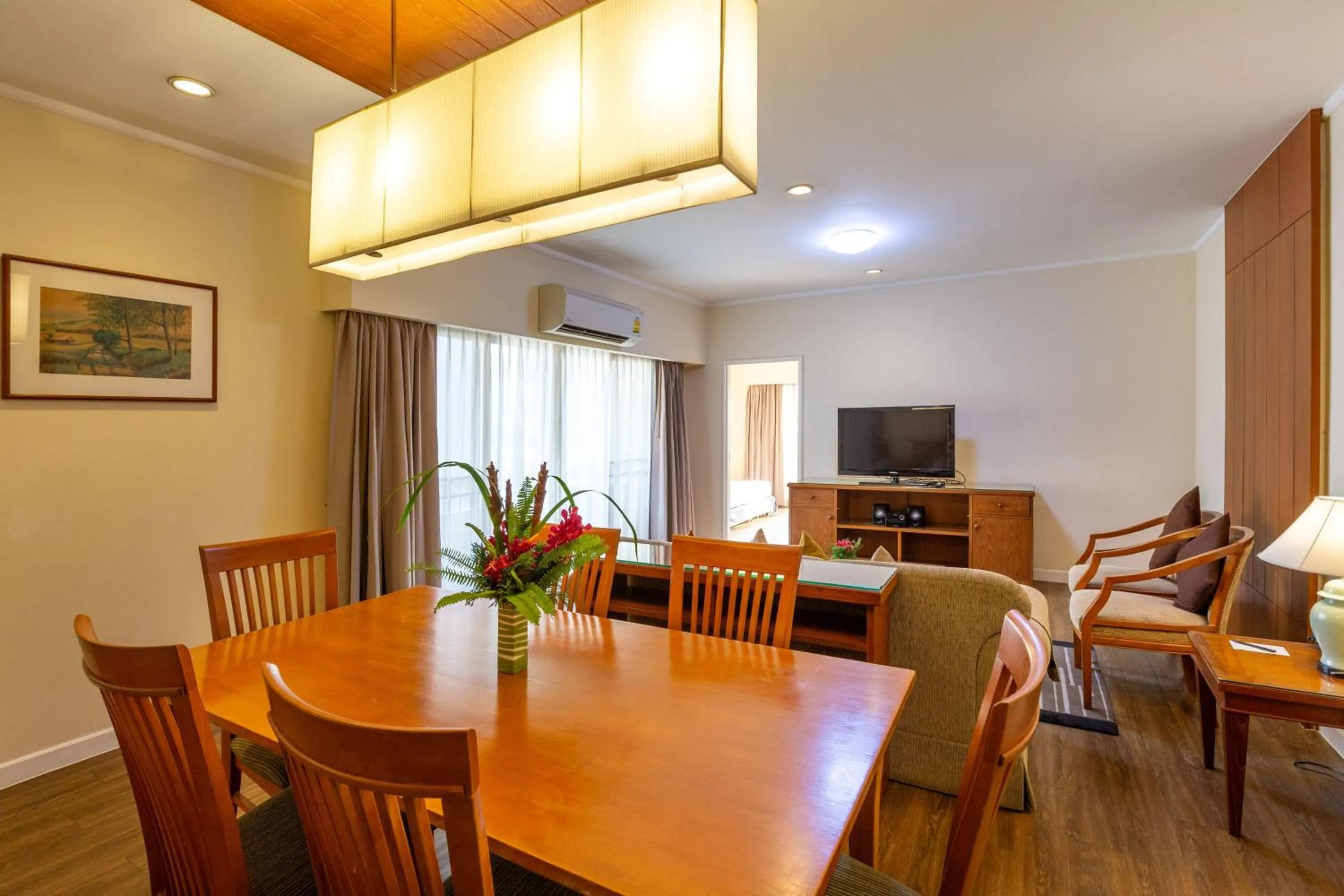 TV and multimedia in Kantary House Hotel, Bangkok