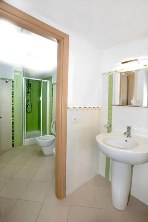 Shower in Riviera Ionica