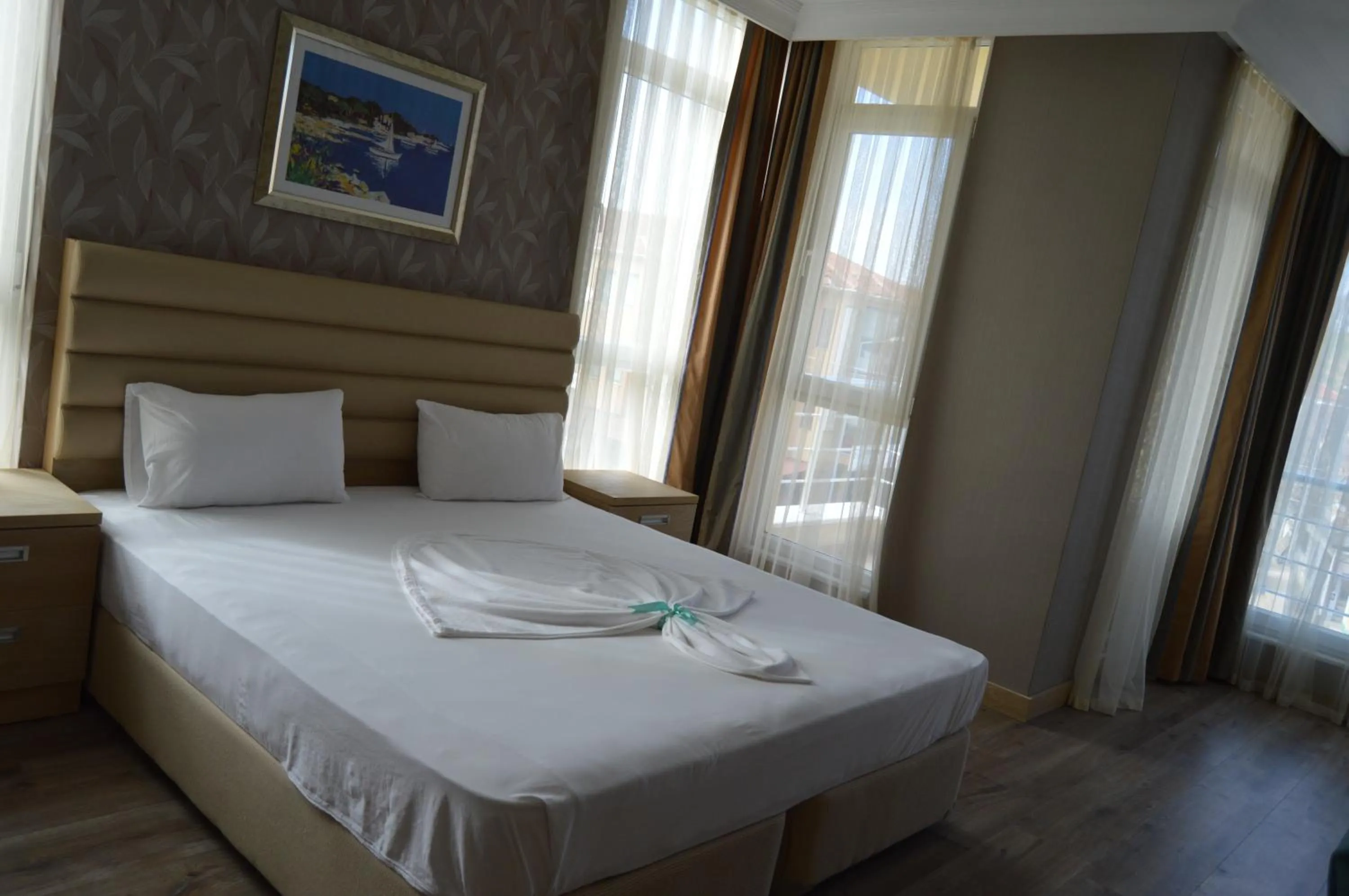 Bed in Kale Palace Hotel