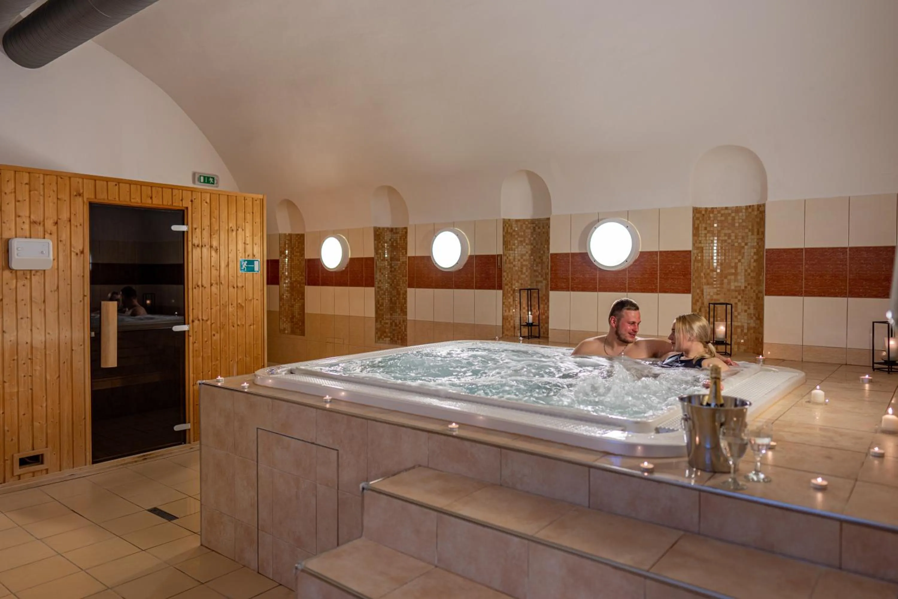 Spa and wellness centre/facilities in Zamek Cerveny Hradek