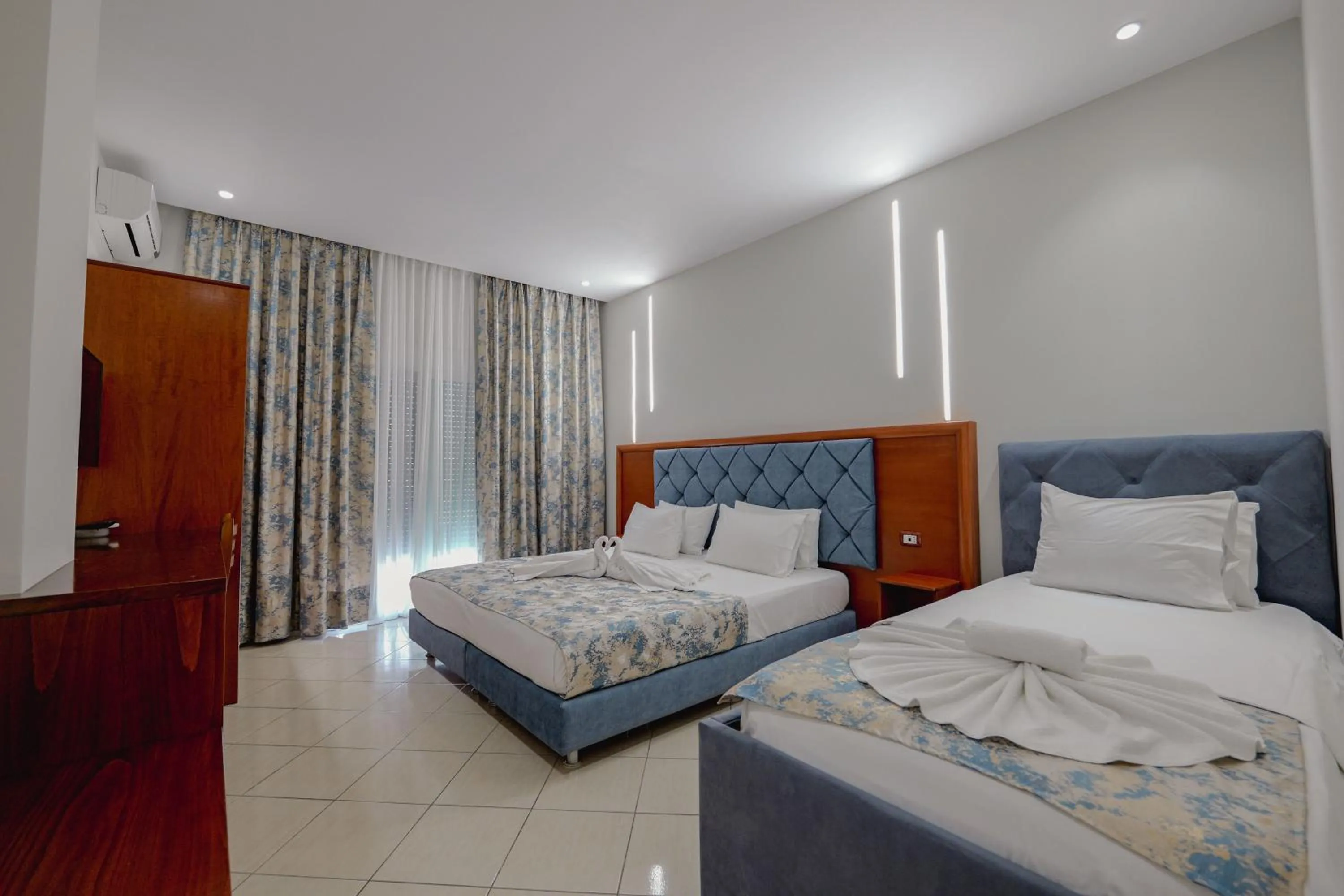 Bed in Hotel Divo Palace