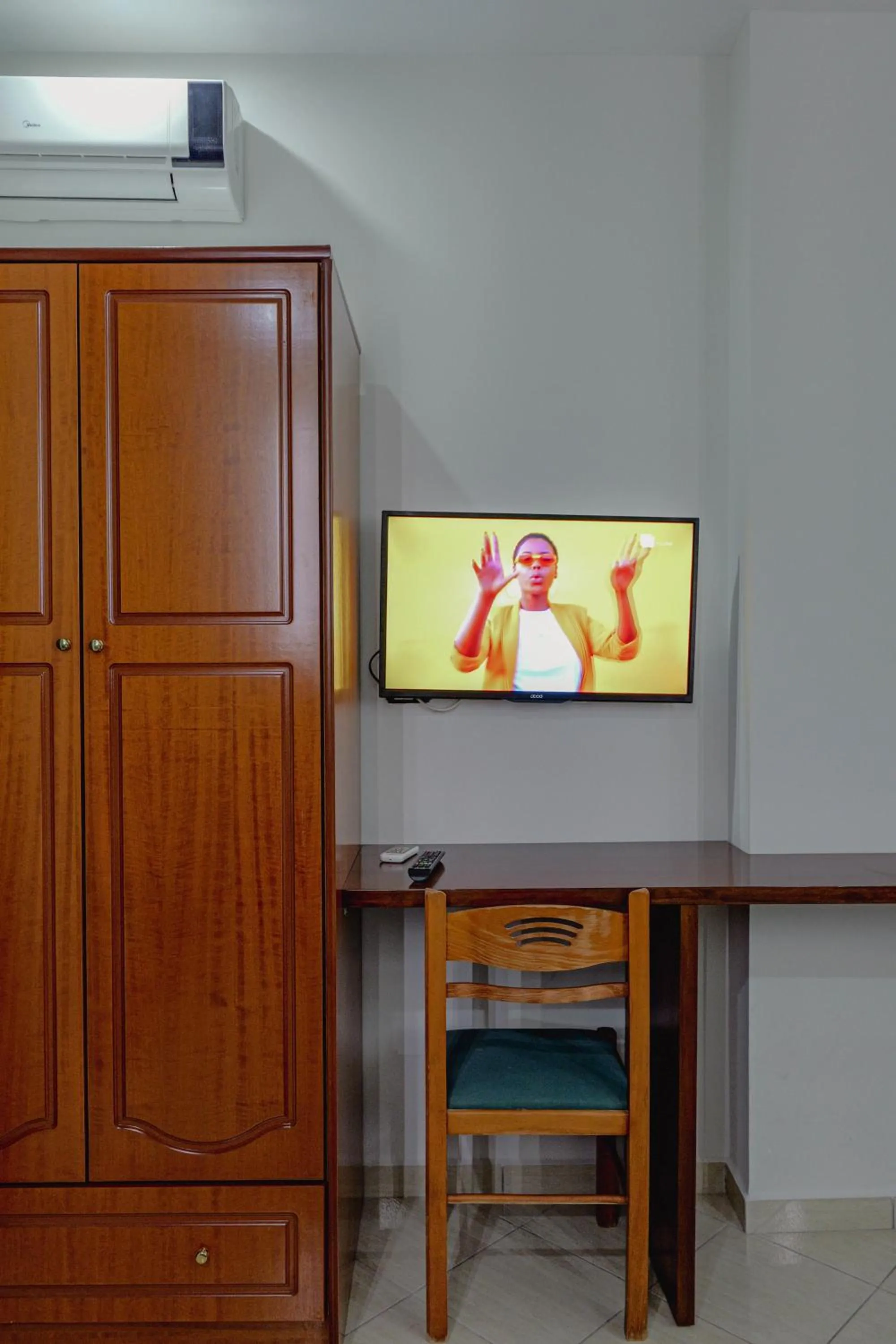 Communal lounge/ TV room in Hotel Divo Palace