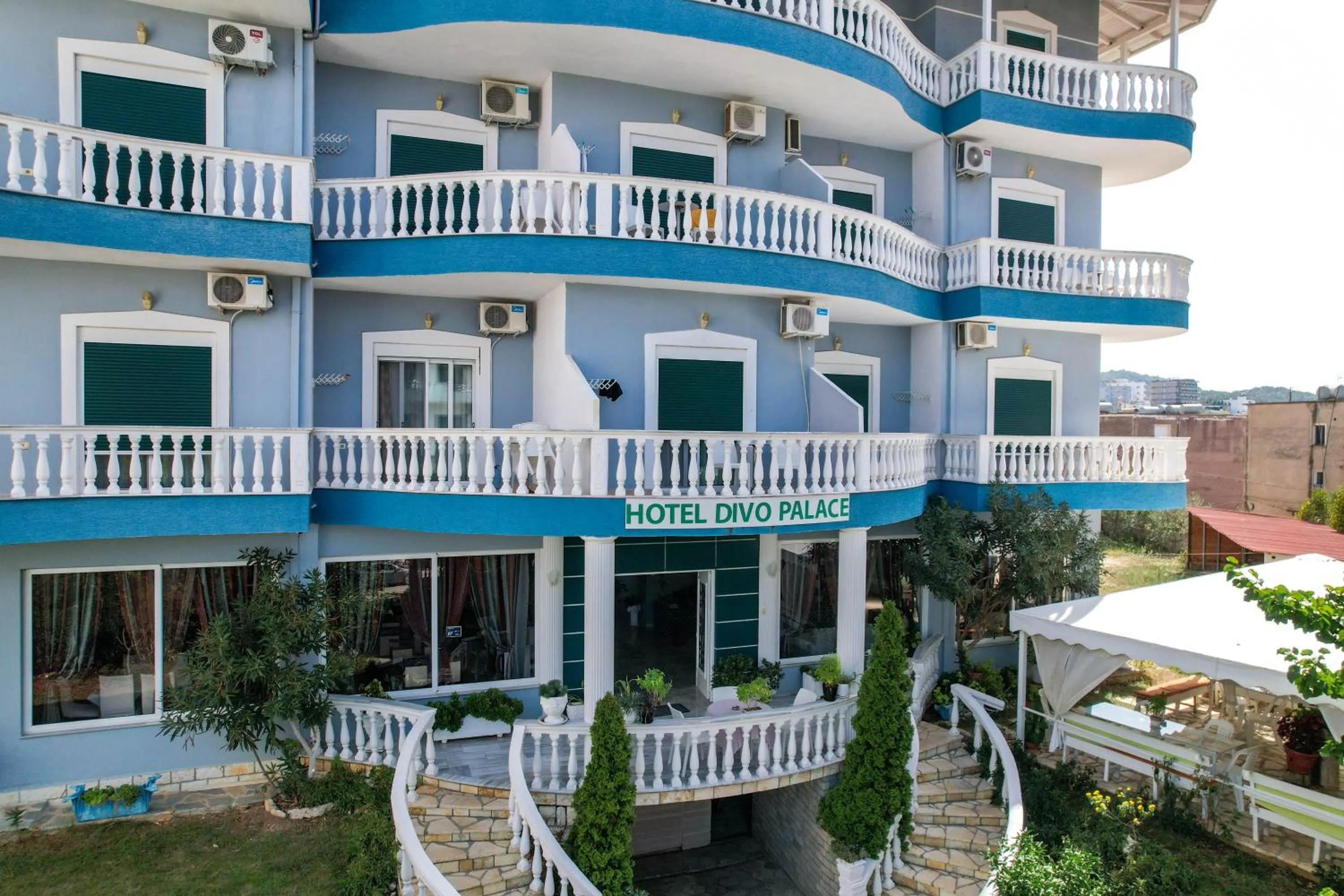 Property building in Hotel Divo Palace