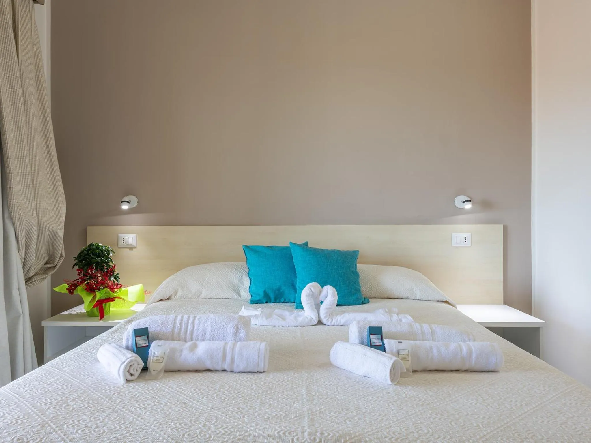 Bed in Simius Bay