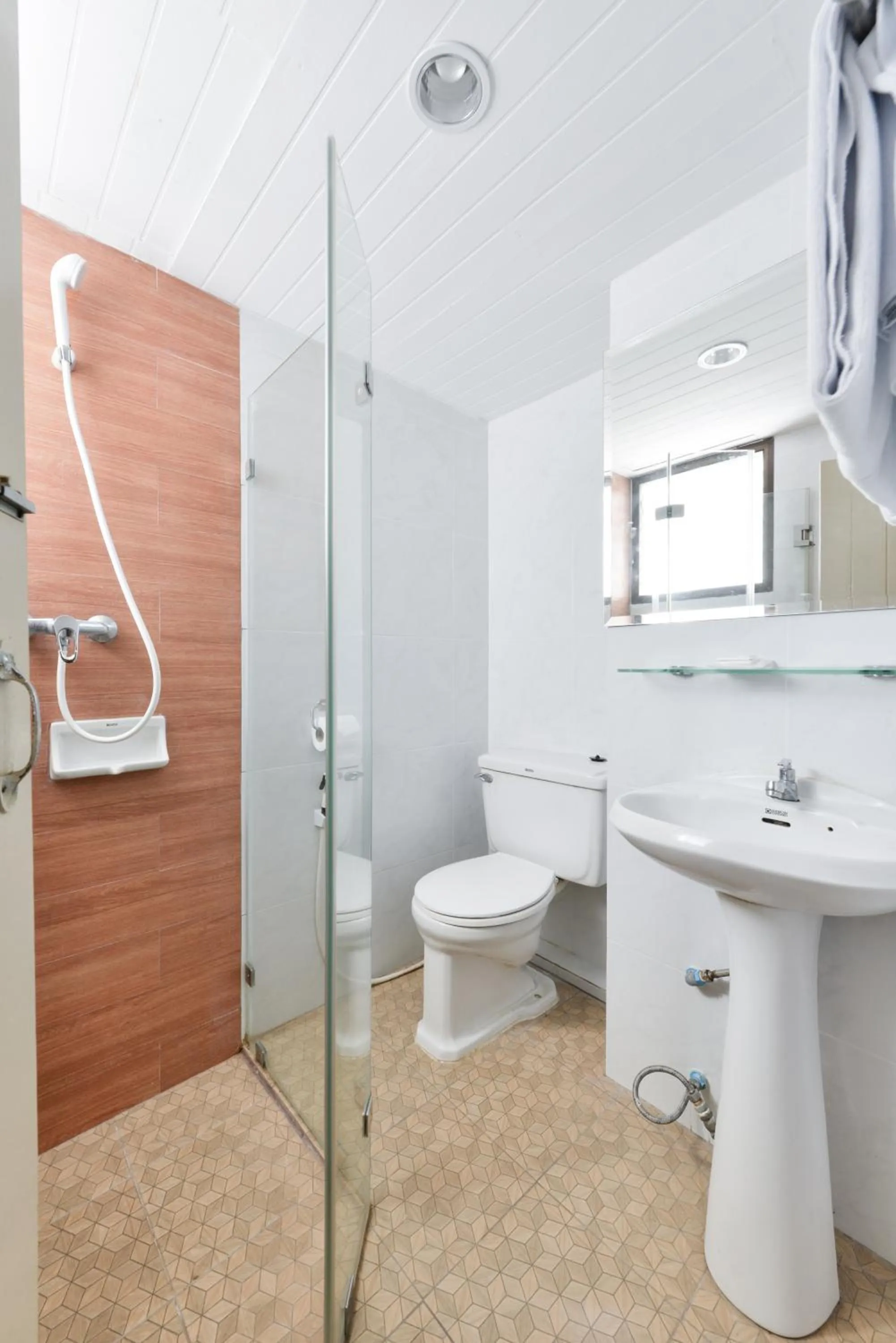 Bathroom in Nice Palace Hotel