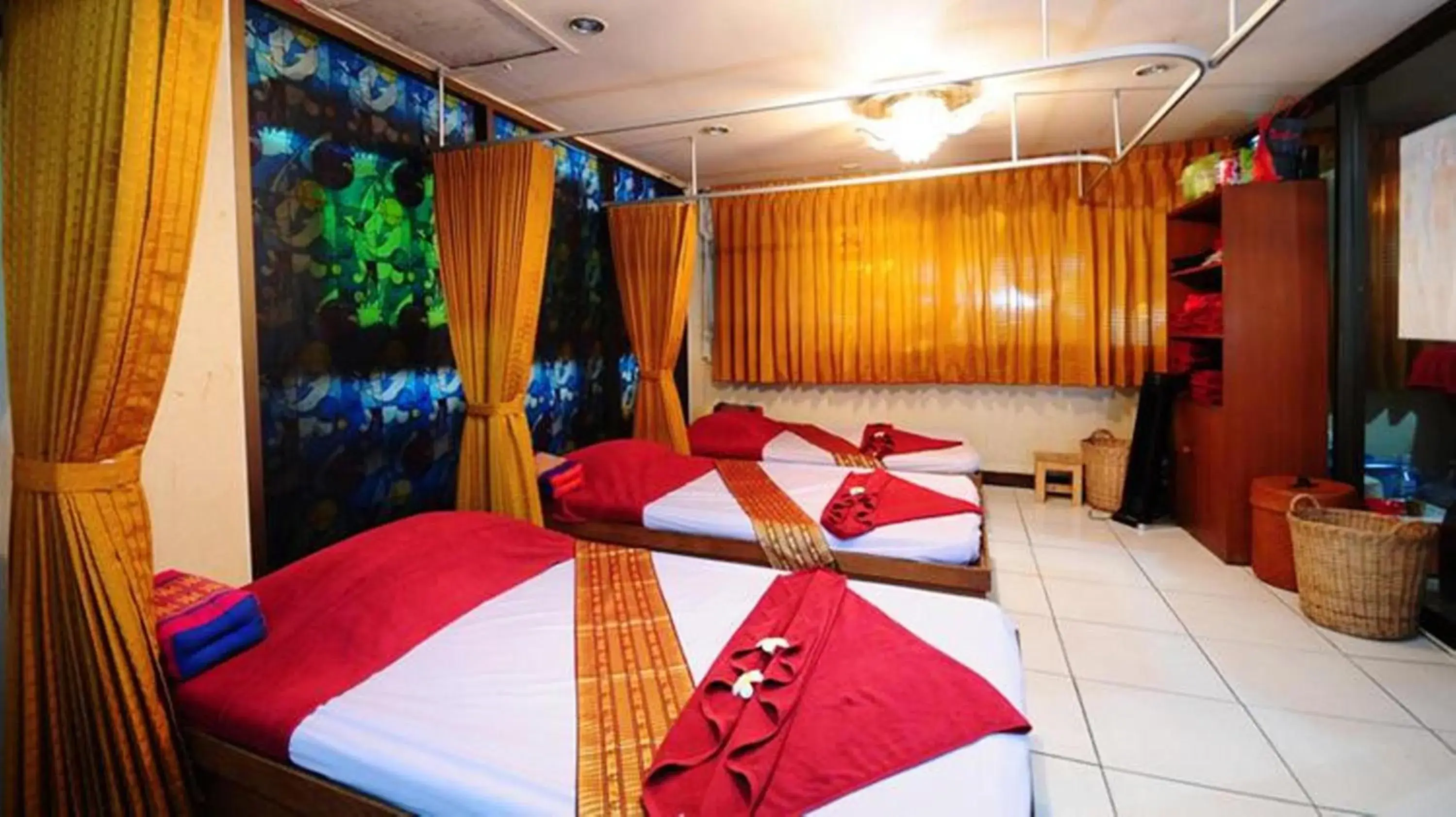 Photo of the whole room, Bed in Nice Palace Hotel Photo of the whole room, Bed in Nice Palace Hotel