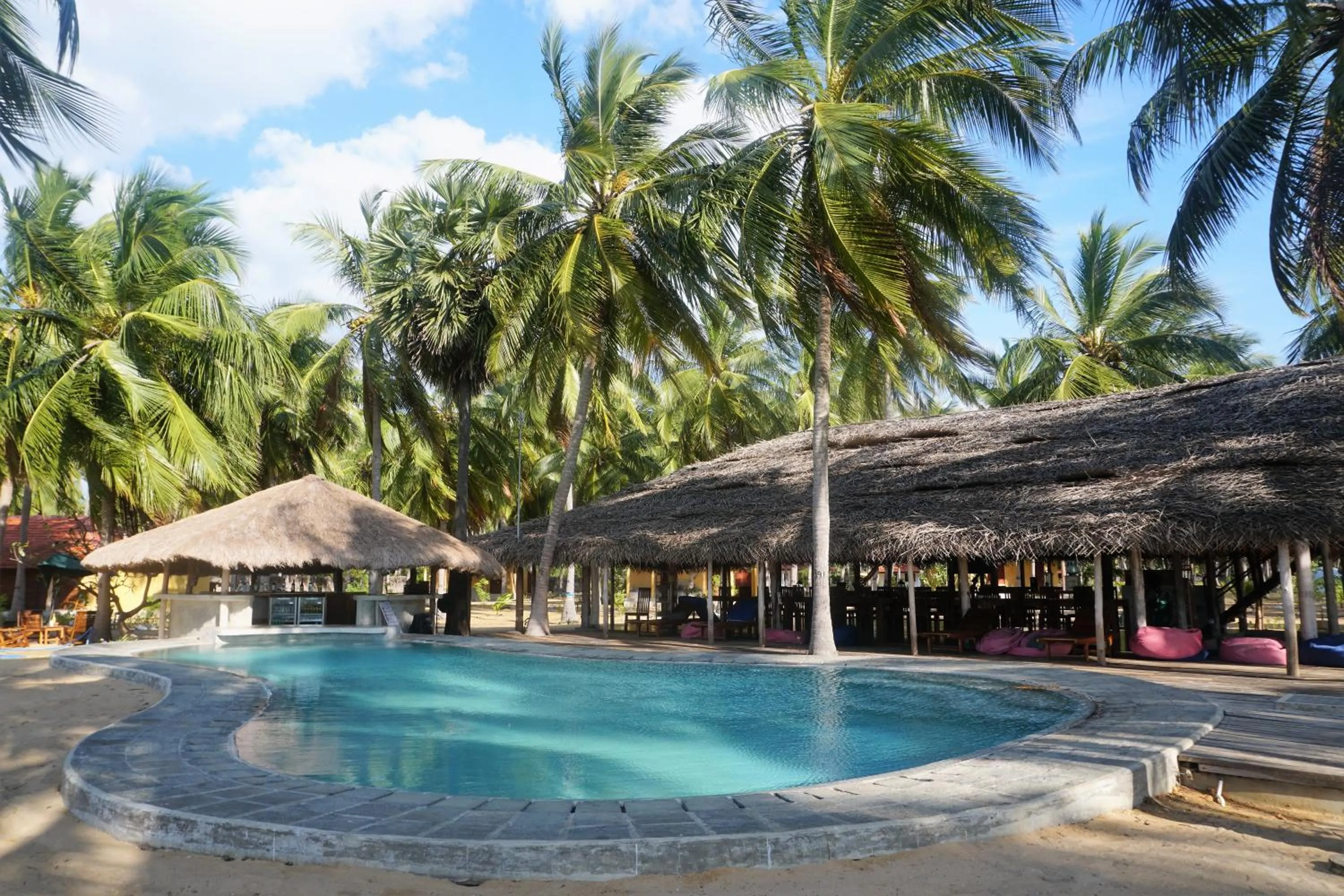 Swimming pool in Kitelantis Hotel and Resort