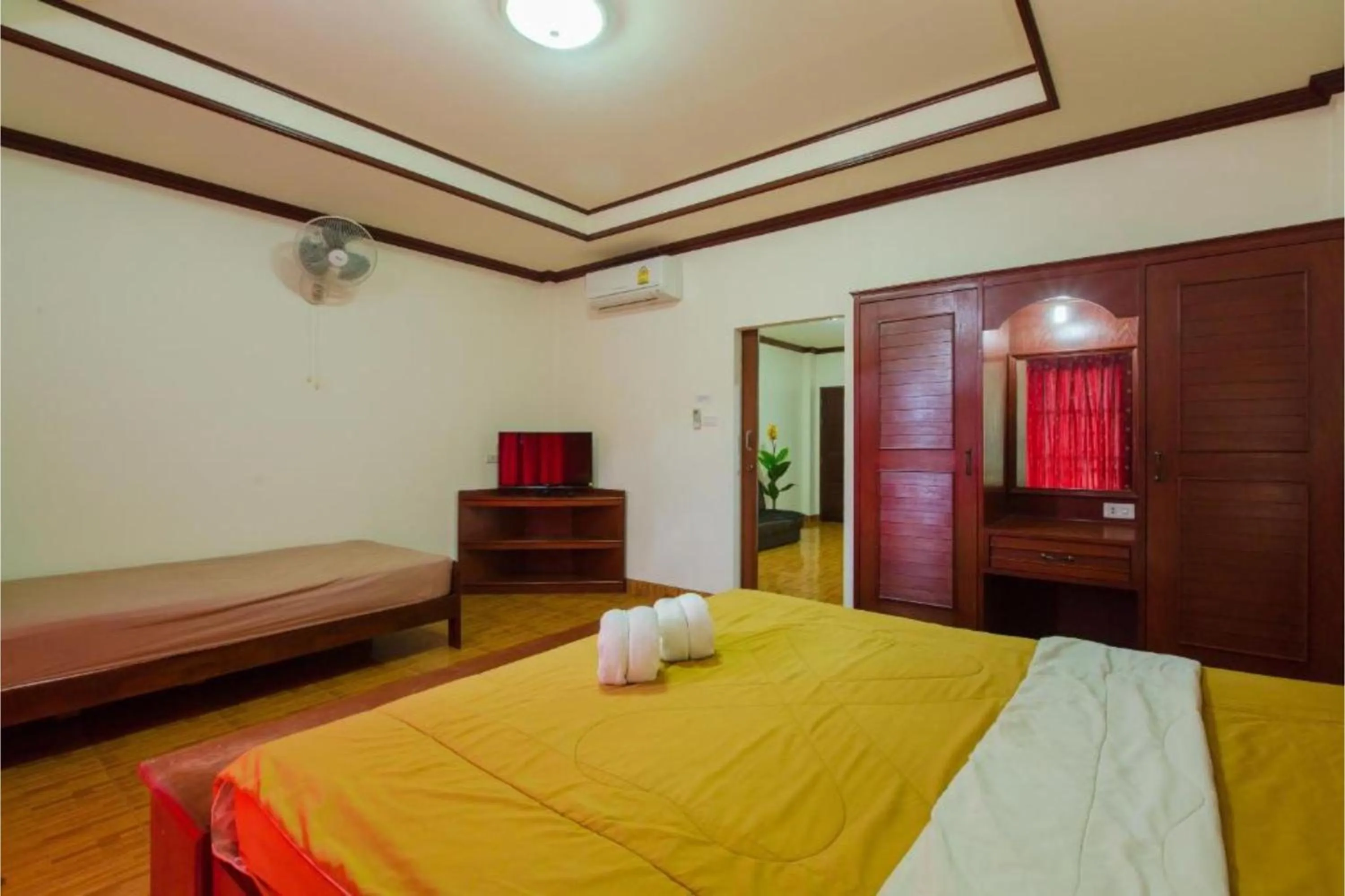 Bedroom, Bed in Patong Rai Rom Yen Resort SHA