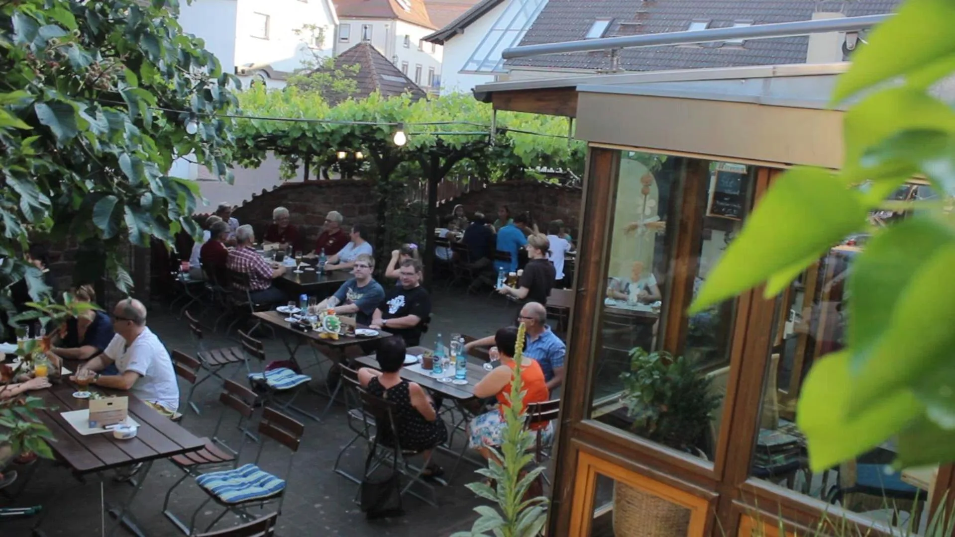 Restaurant/places to eat in Gasthof Zur Krone