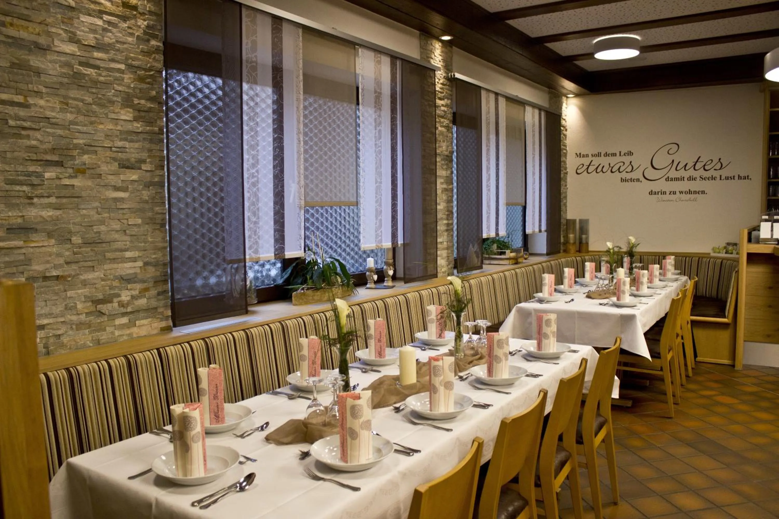 Restaurant/places to eat in Gasthof Zur Krone