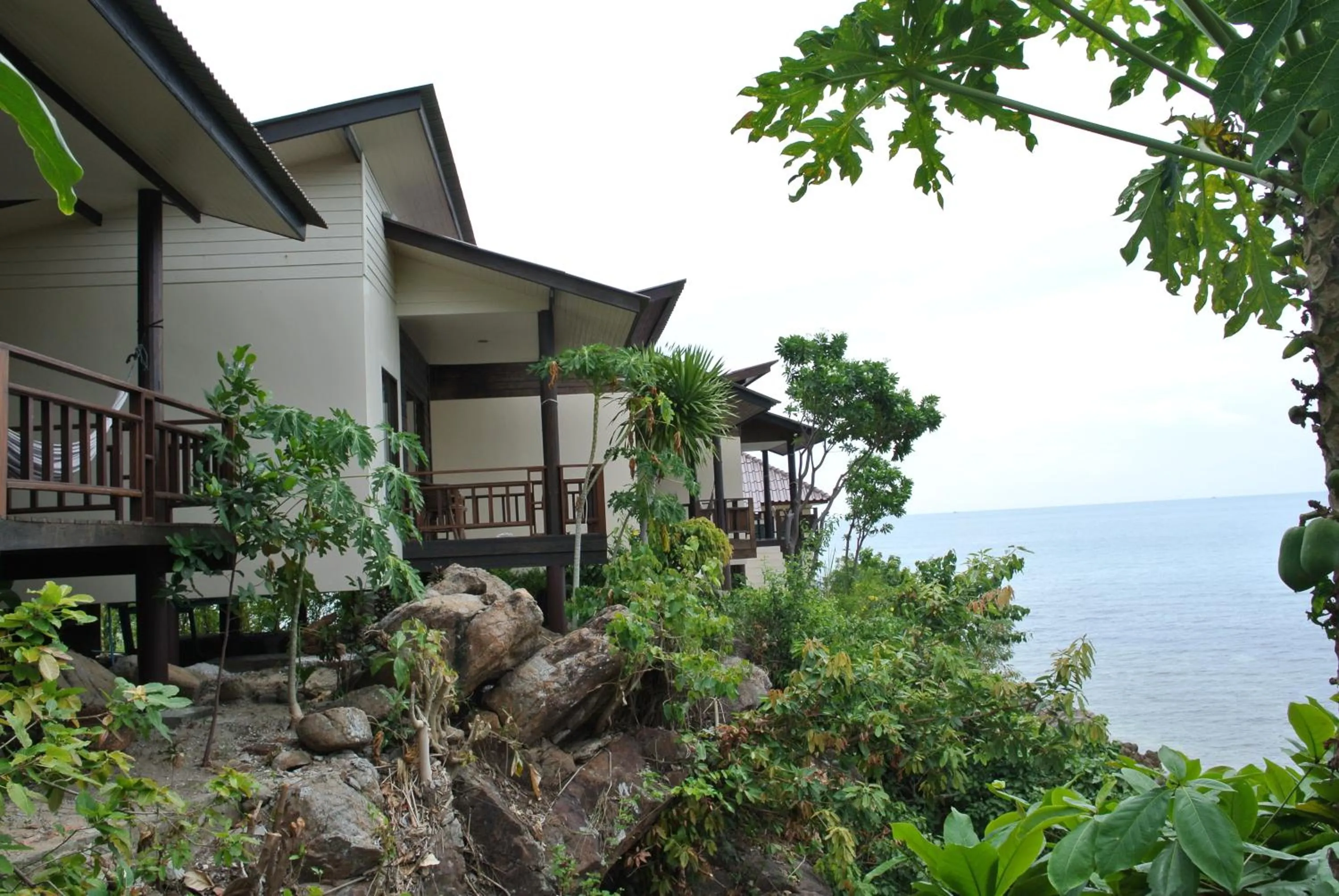 Facade/entrance in High Life Bungalow