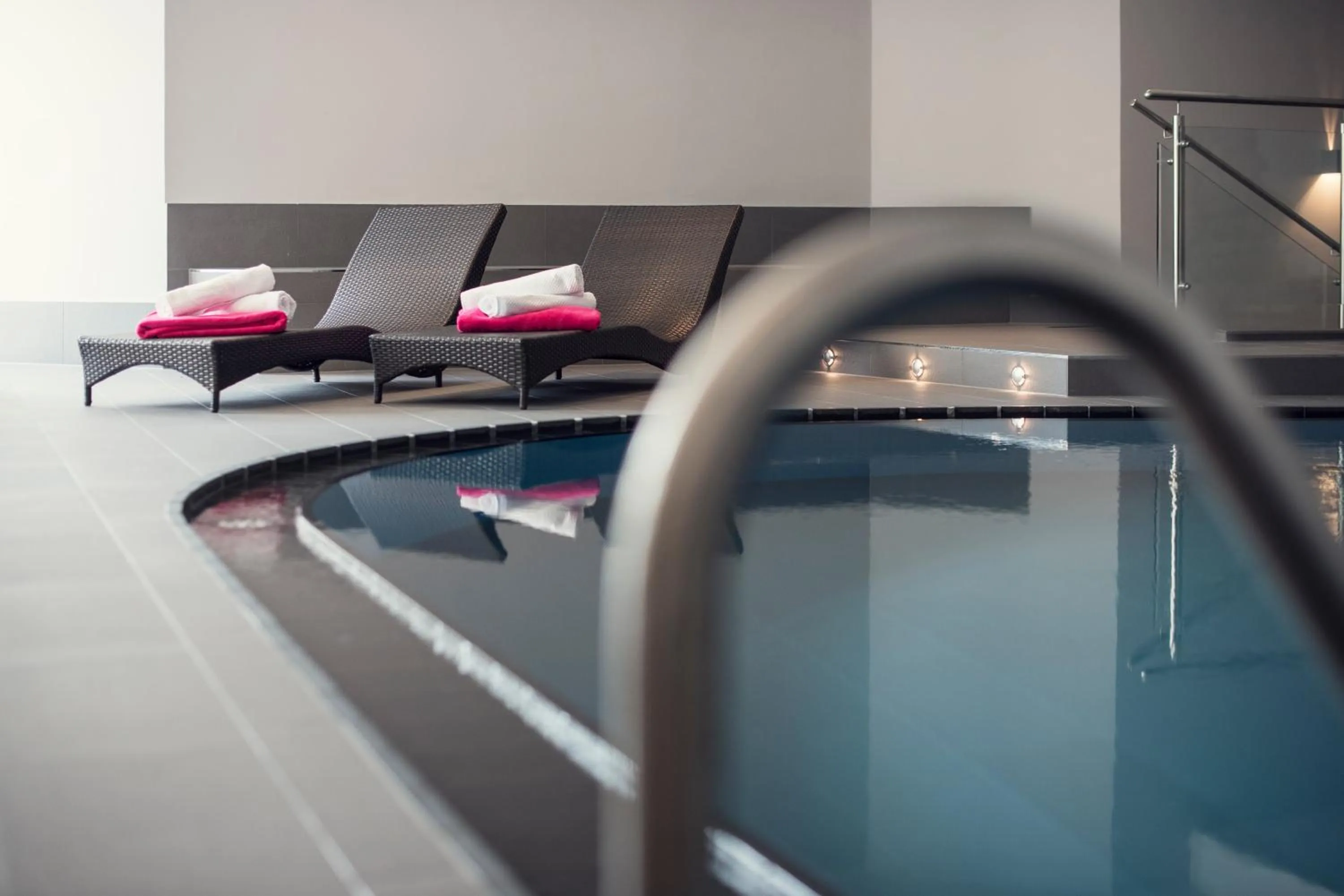 Swimming pool in Alpin Art & Spa Hotel Naudererhof Superior