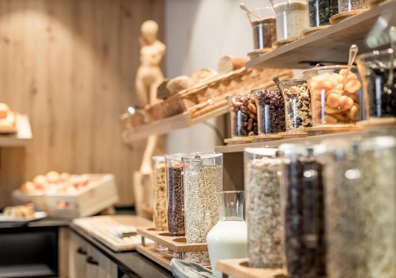 Food in Alpin Art & Spa Hotel Naudererhof Superior