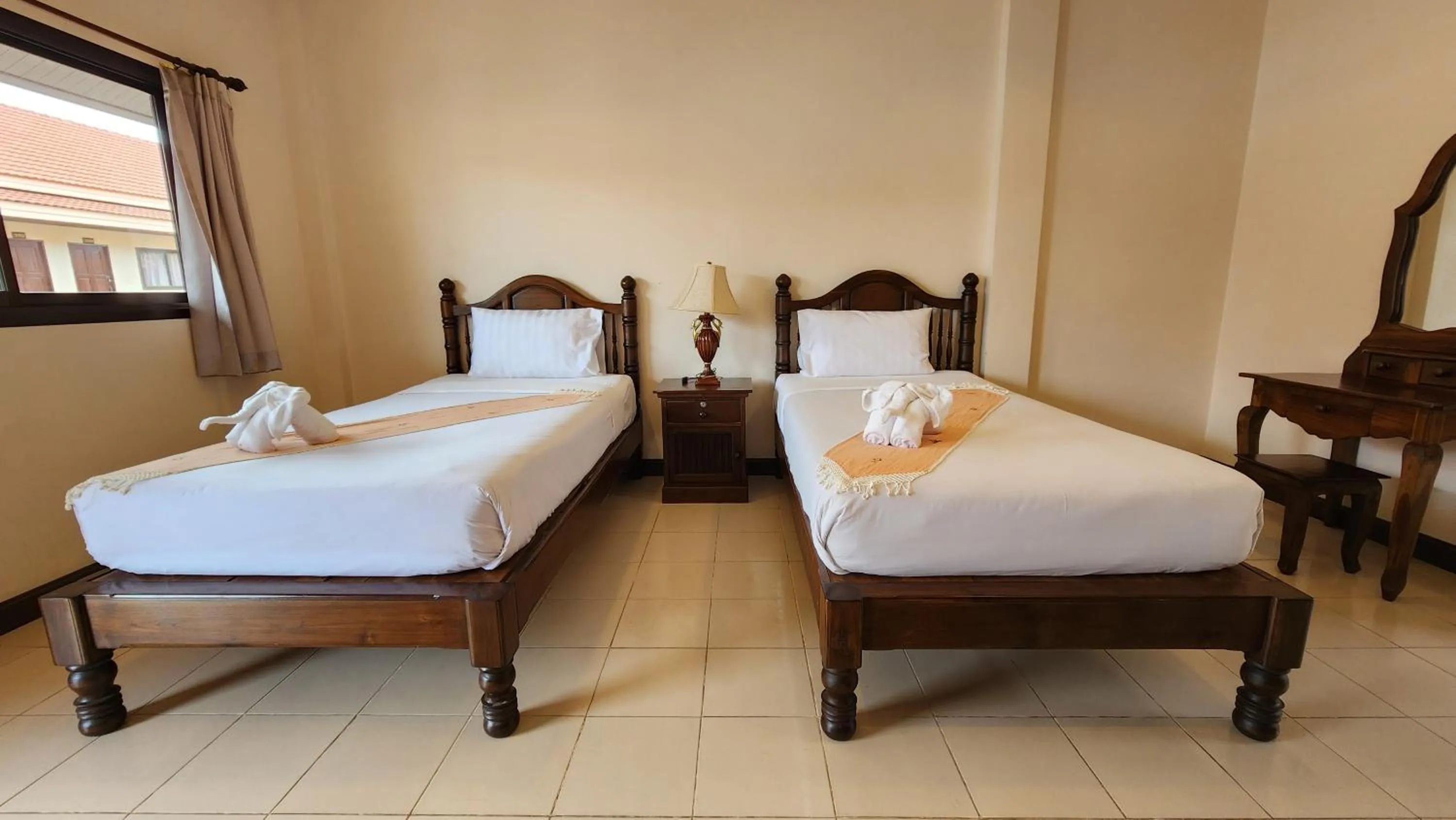 Bed in Panupong Hotel
