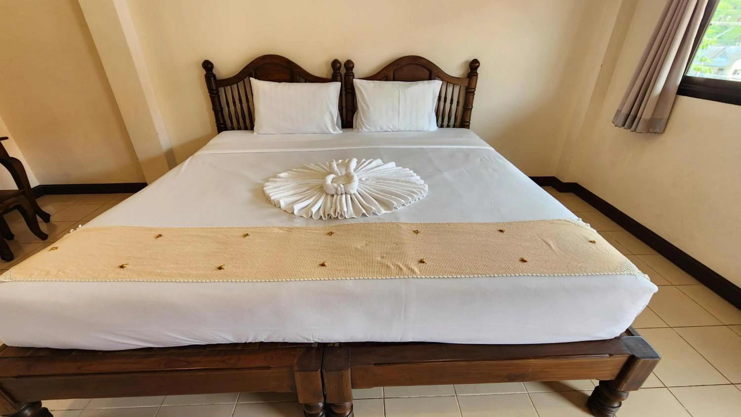 Bed in Panupong Hotel