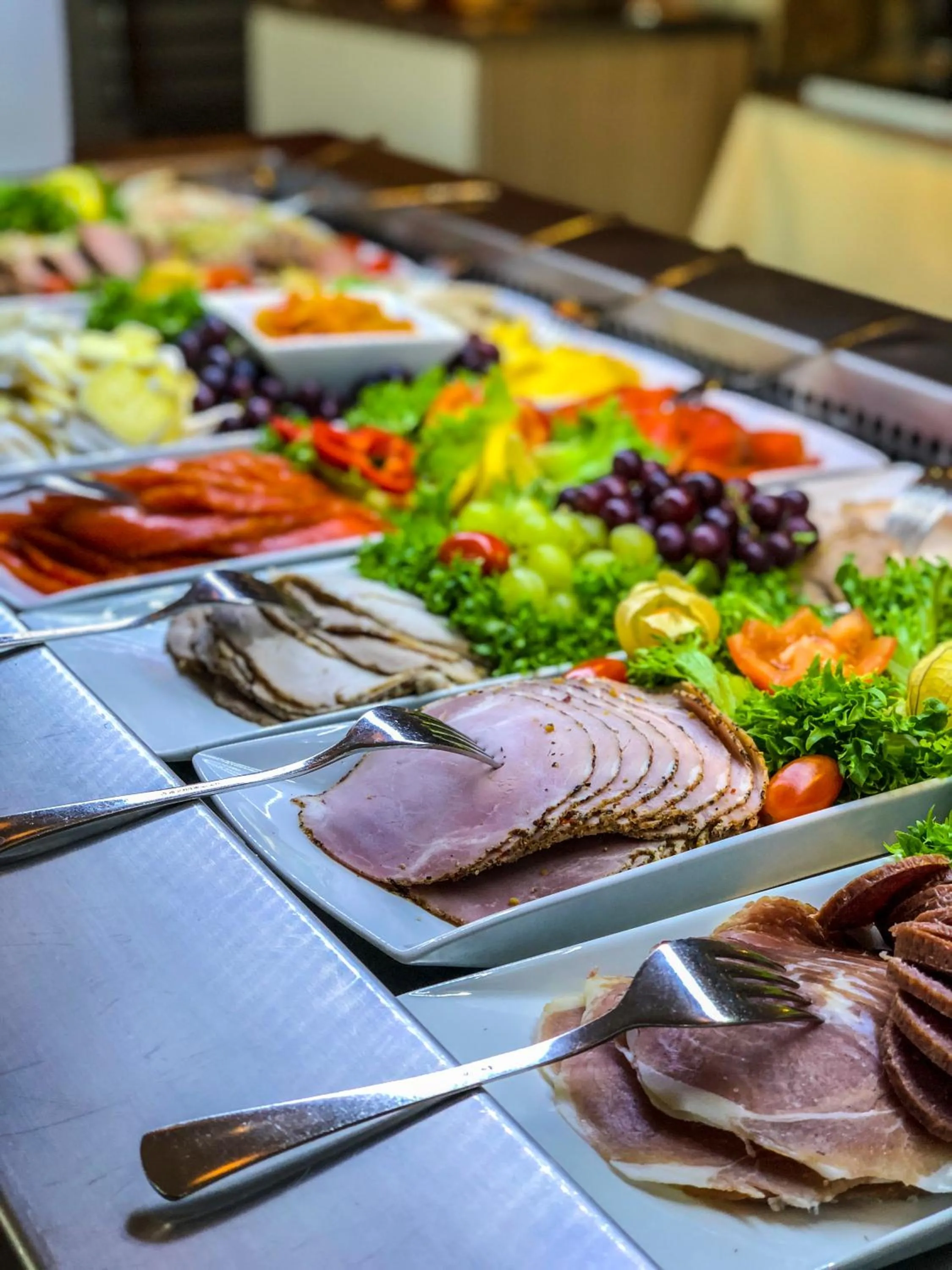 Breakfast in Dolmsundet Hotell Hitra