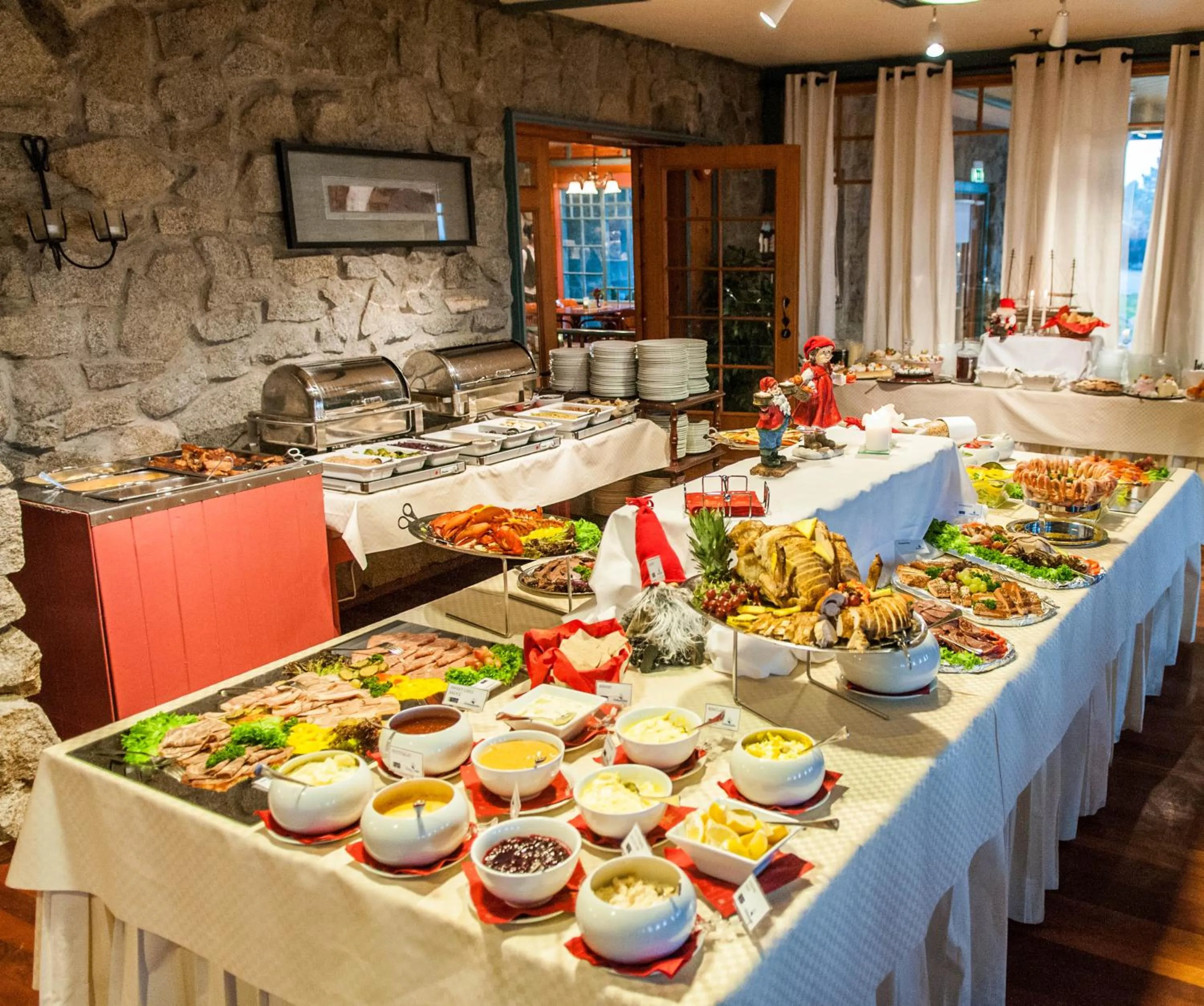 Restaurant/places to eat in Dolmsundet Hotell Hitra