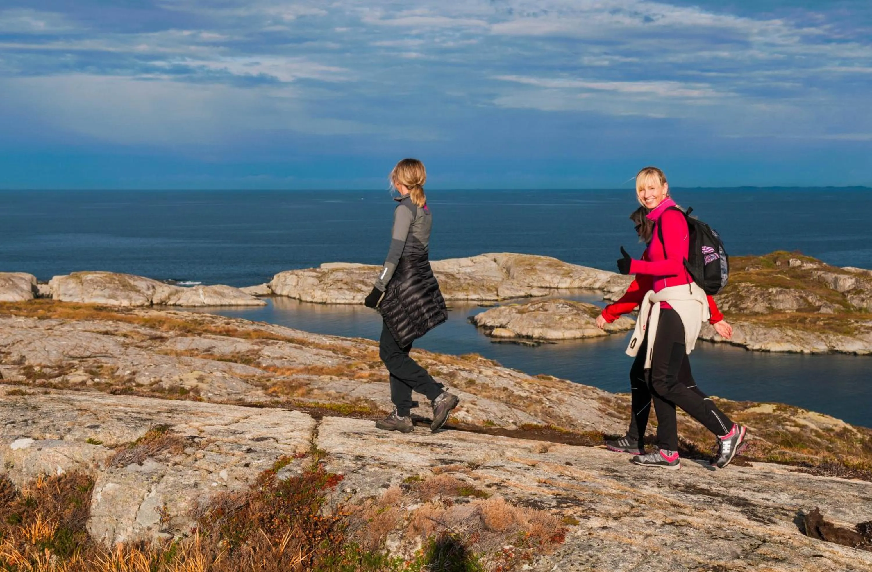 Hiking in Dolmsundet Hotell Hitra