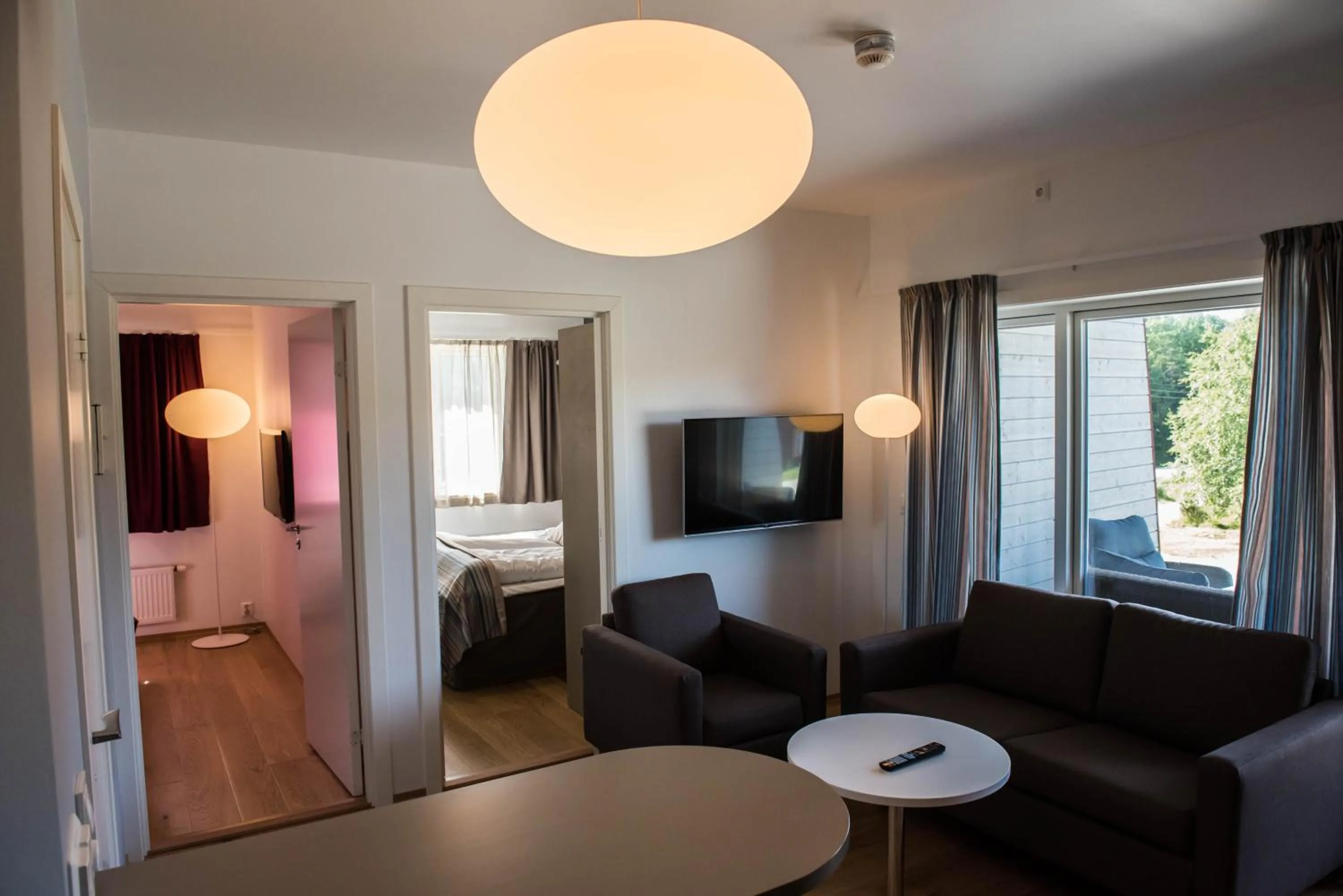 Living room in Dolmsundet Hotell Hitra