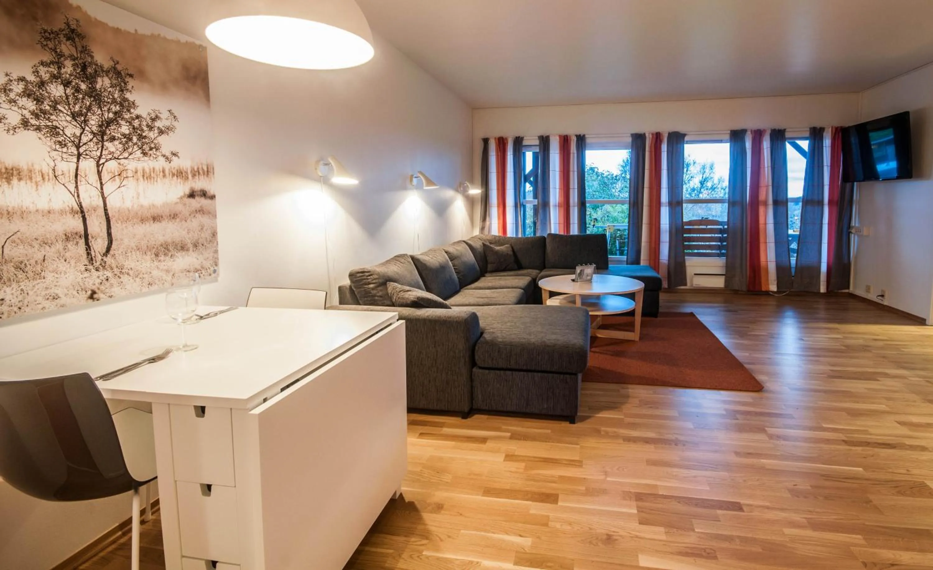 Living room in Dolmsundet Hotell Hitra