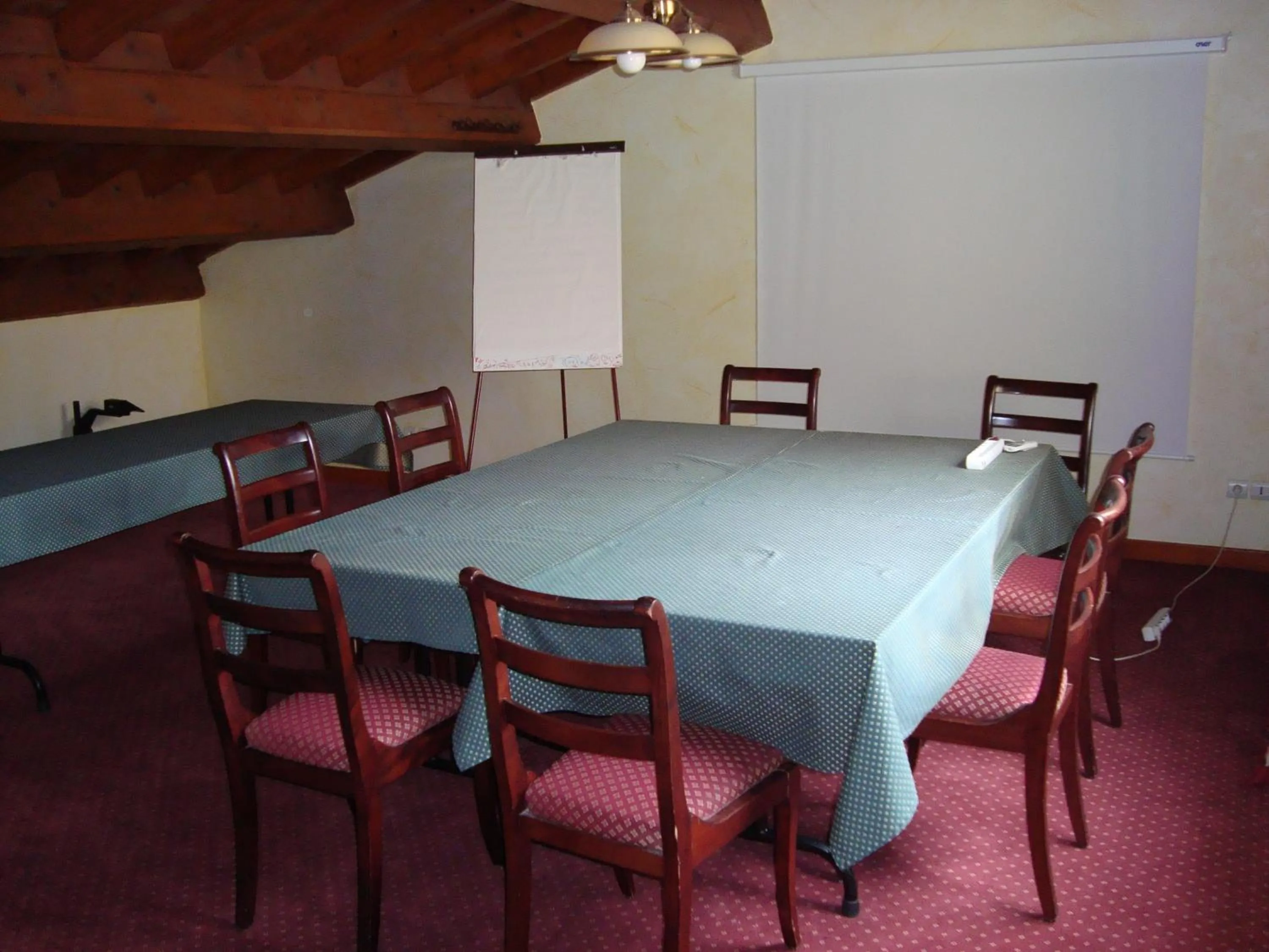Business facilities in Hotel Restaurant La Martiniere