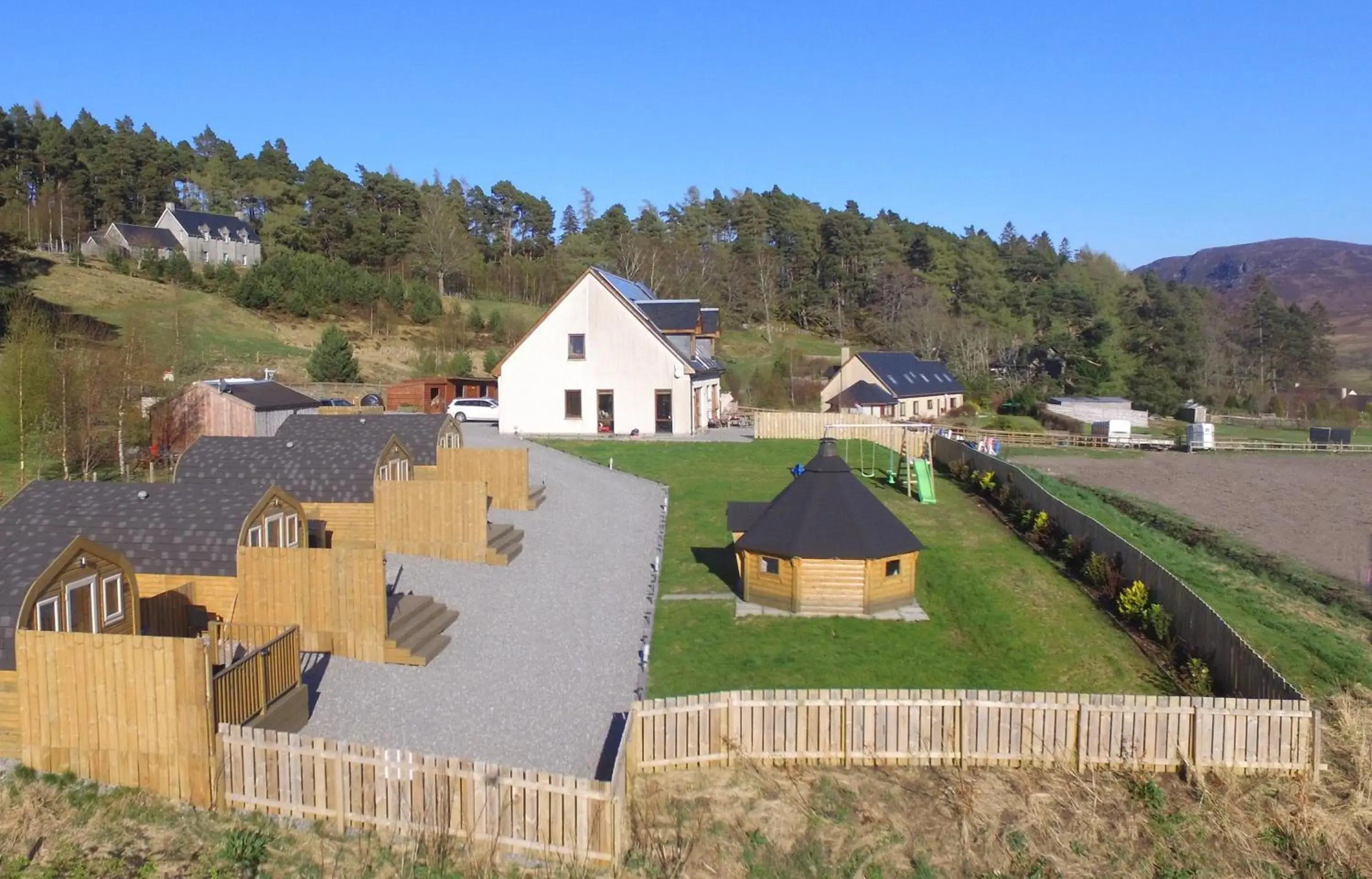 Family Garden Pod in Tigh an Each B&B & Laggan Glamping Family Garden Pod in Tigh an Each B&B & Laggan Glamping
