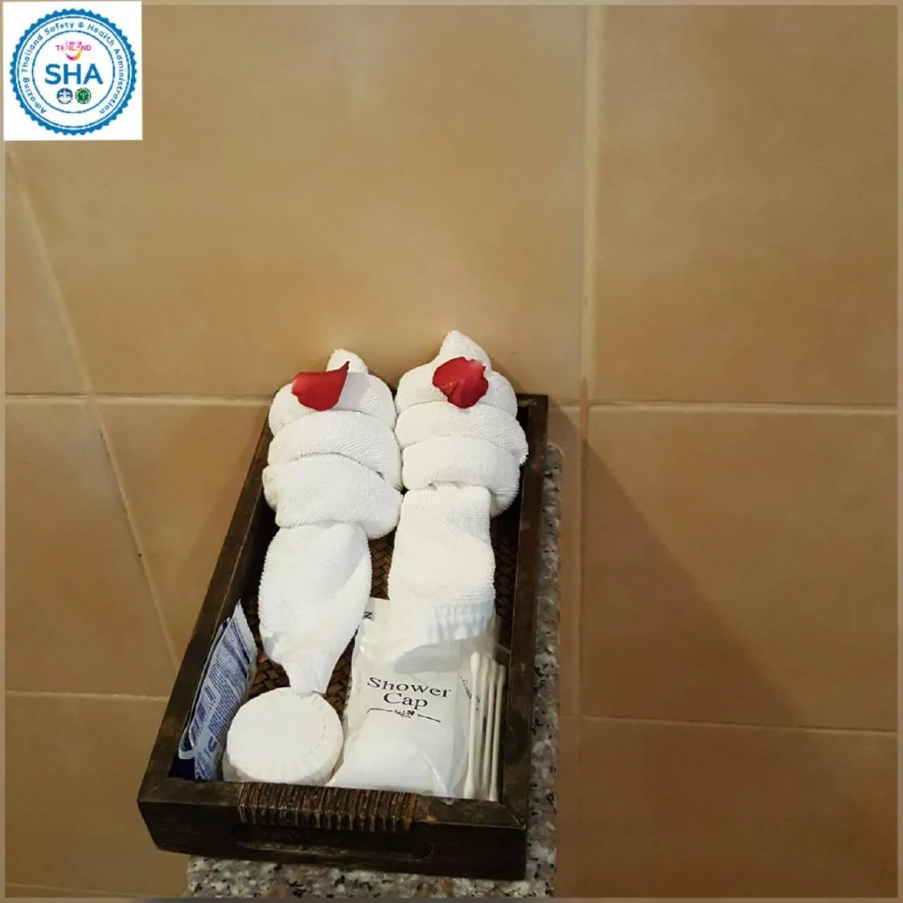 Toilet in Baan Pron Phateep