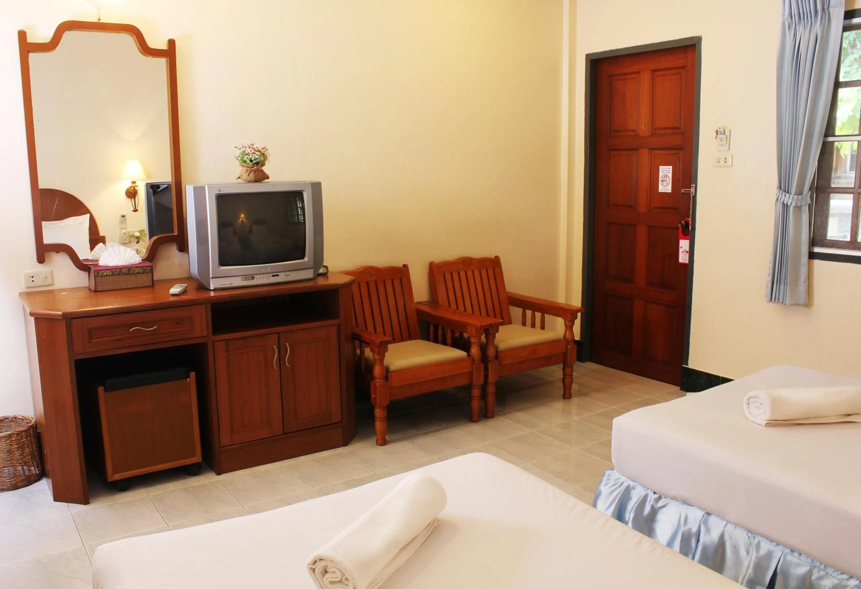 Decorative detail, Bed in Baan Pron Phateep