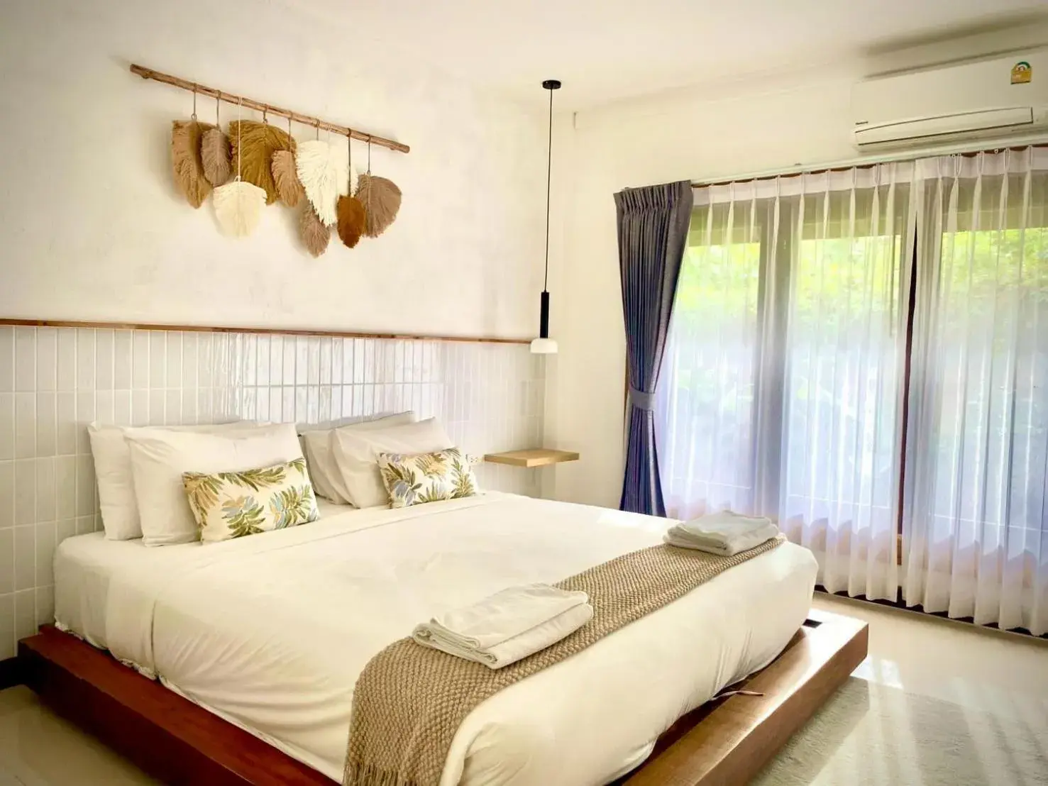 Property building, Bed in Baan Khao Hua Jook Property building, Bed in Baan Khao Hua Jook