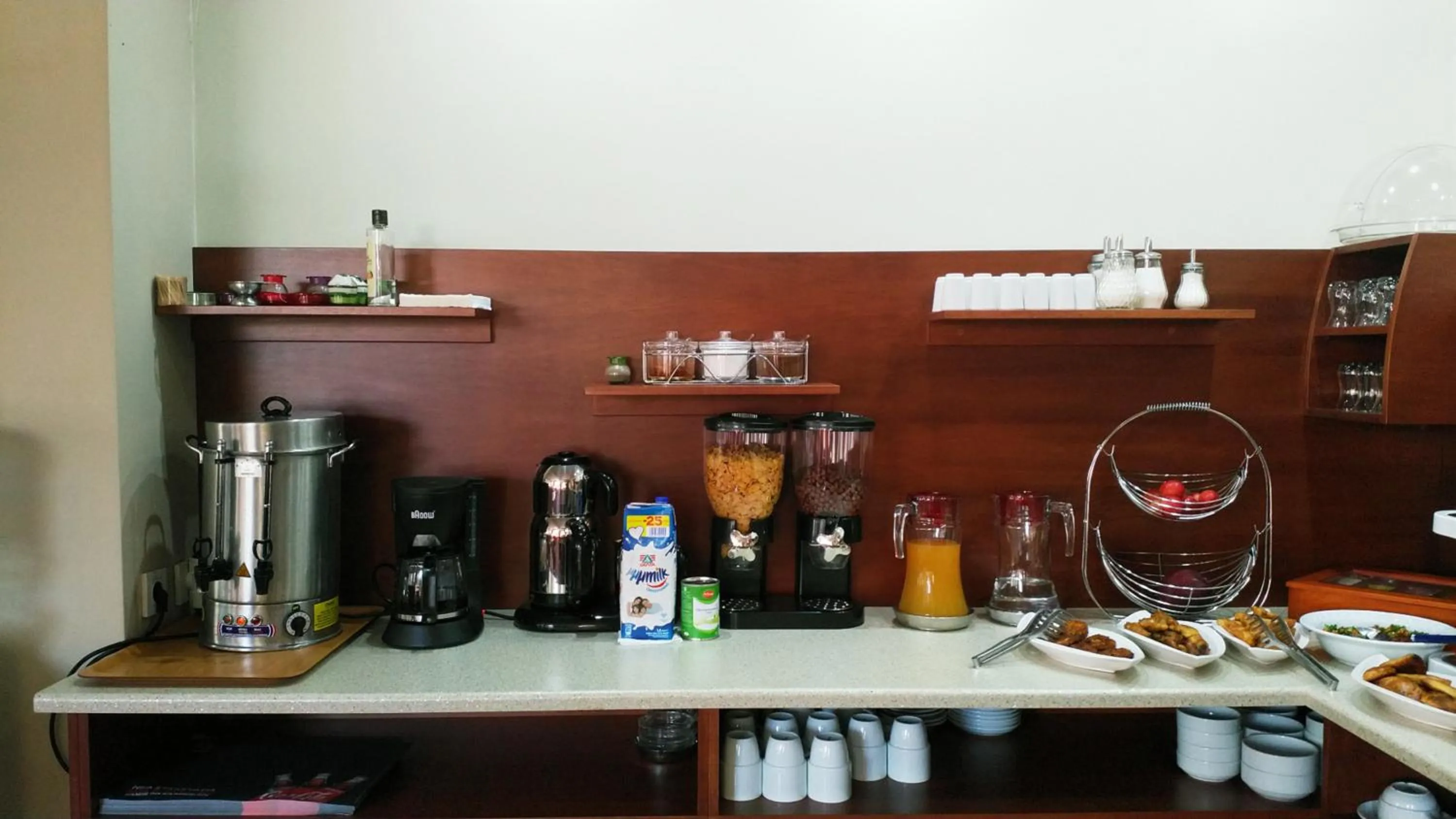 Breakfast in Marie Hotel