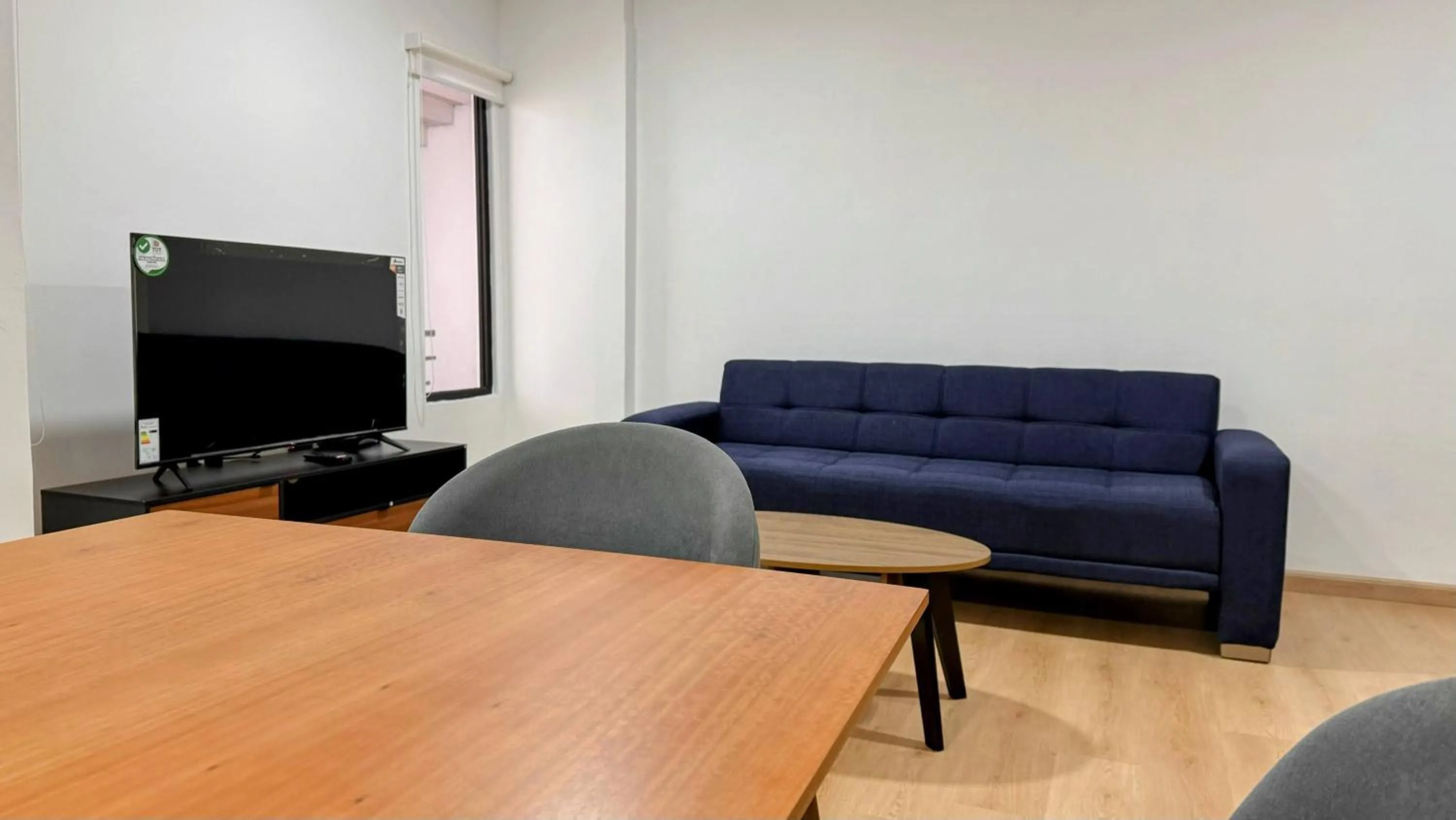 Communal lounge/ TV room in Edificio Tofino