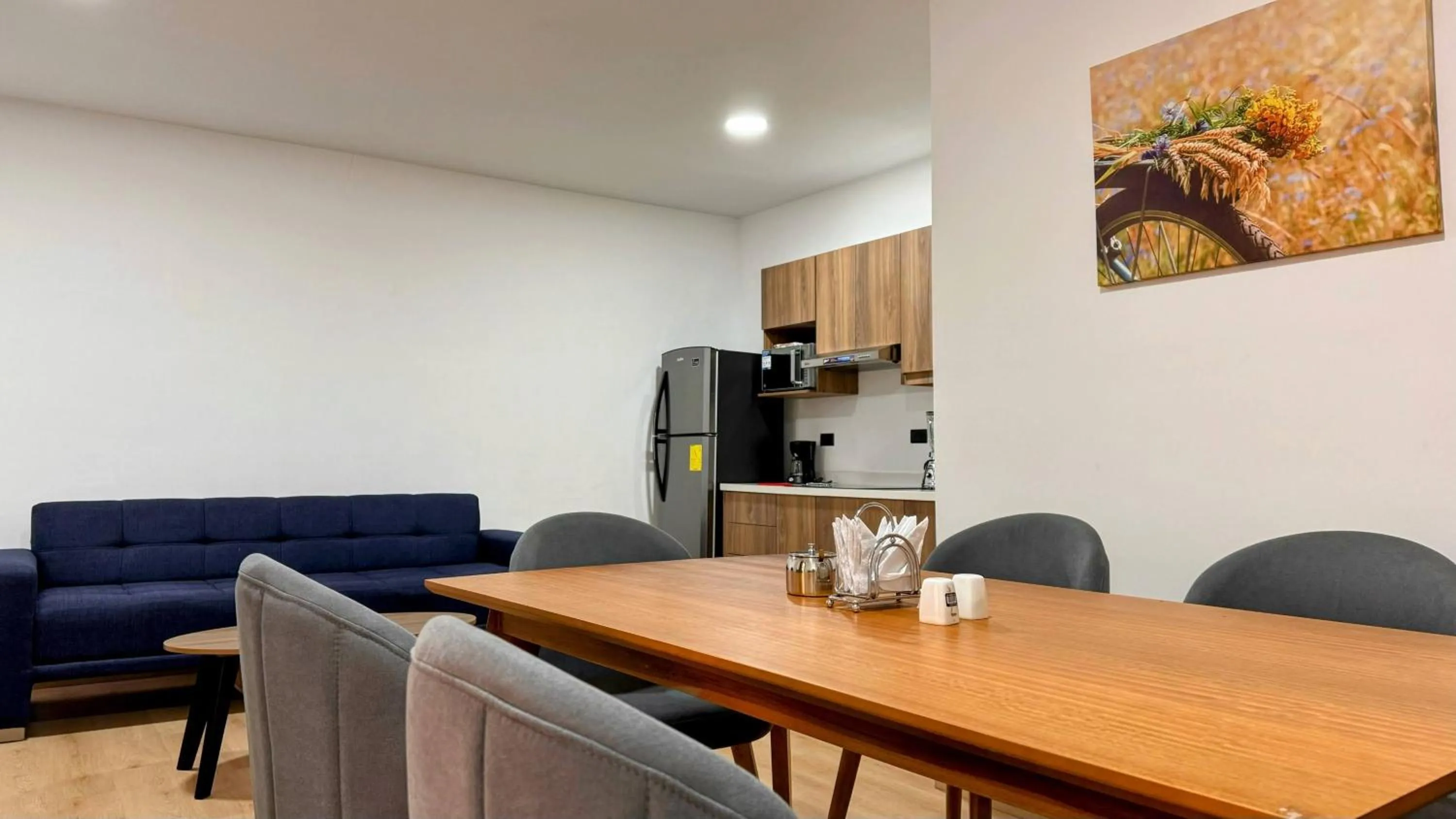 Seating area in Edificio Tofino