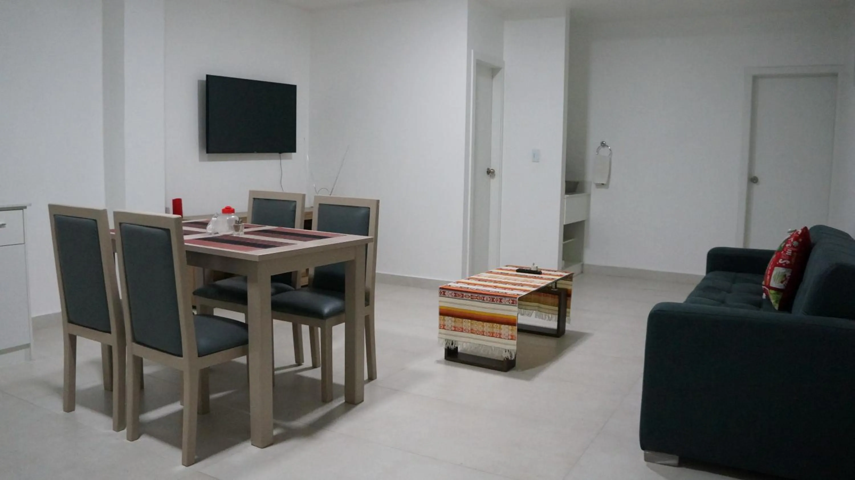 TV and multimedia in Edificio Tofino