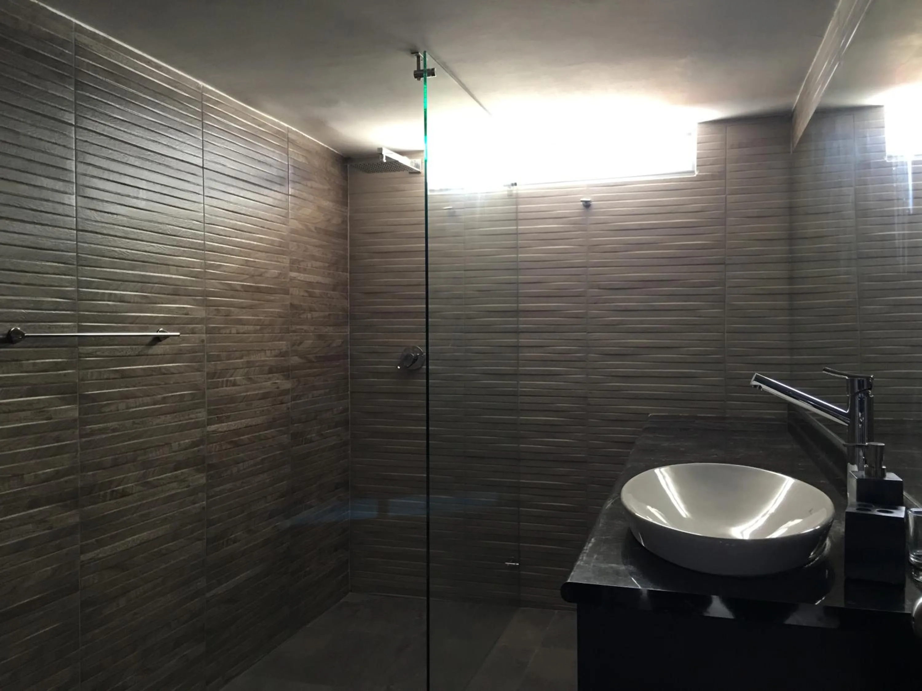 Shower in Edificio Tofino