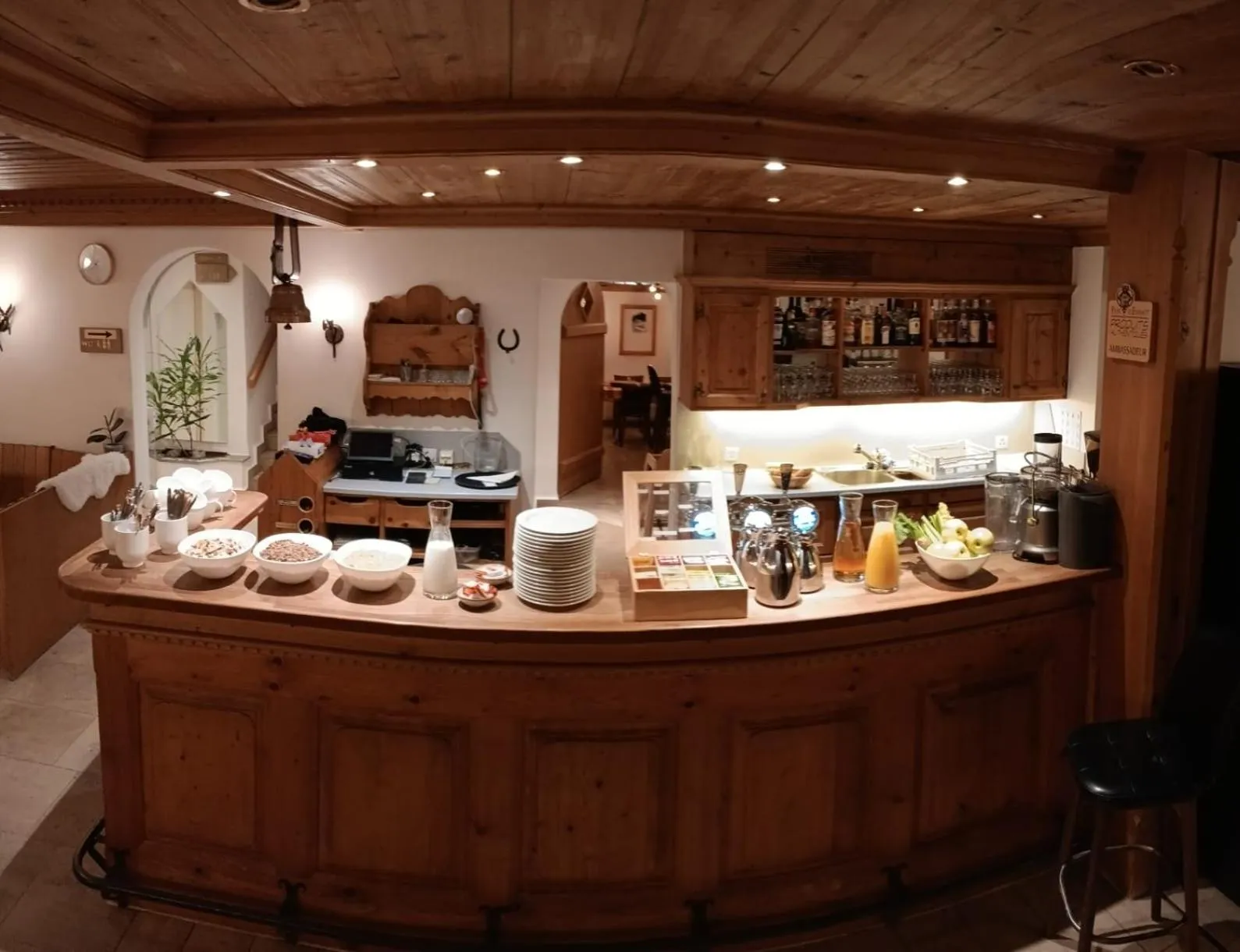 Breakfast in Hotel de Commune