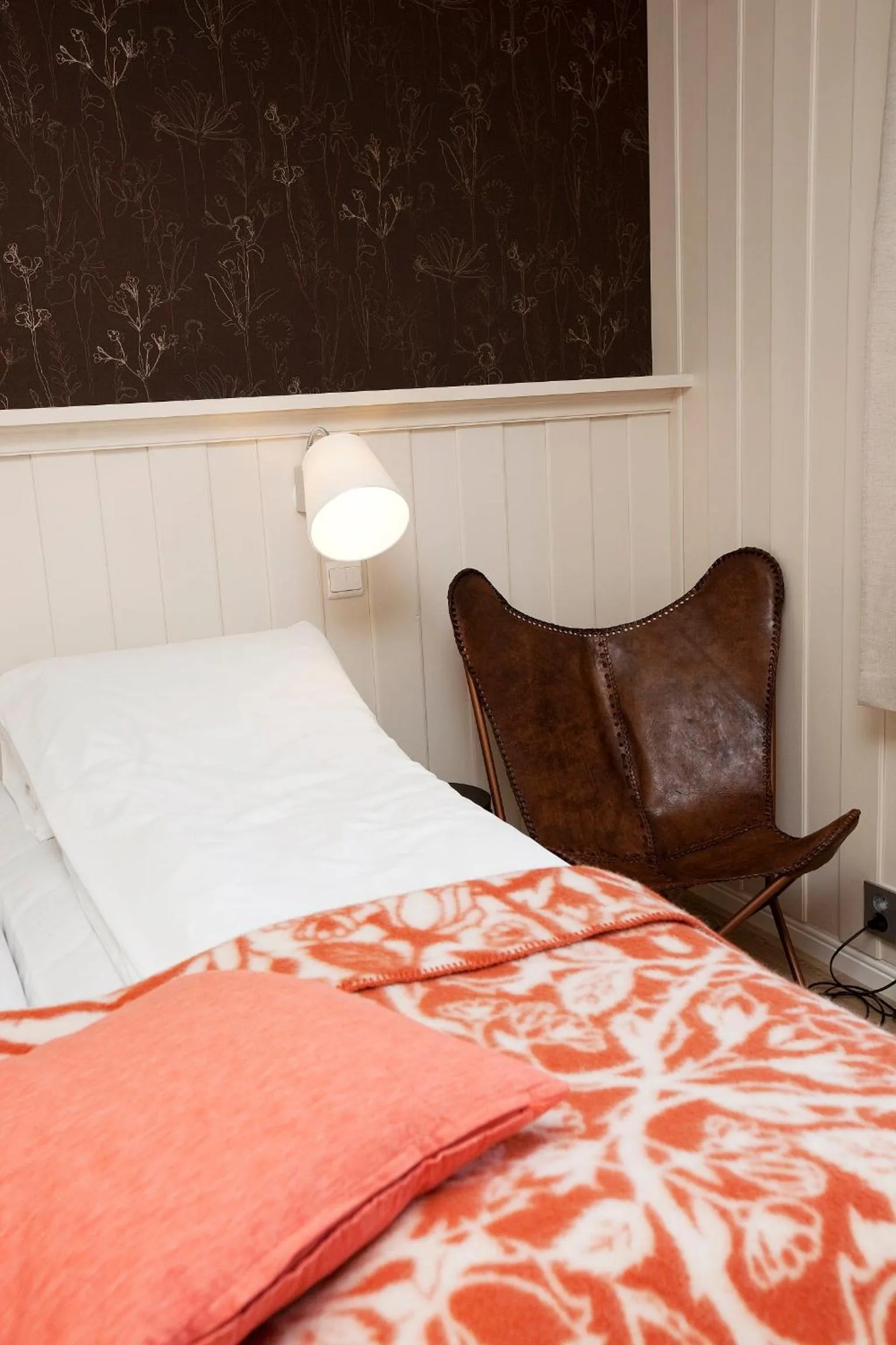 Seating area, Bed in Erzscheidergaarden Hotell