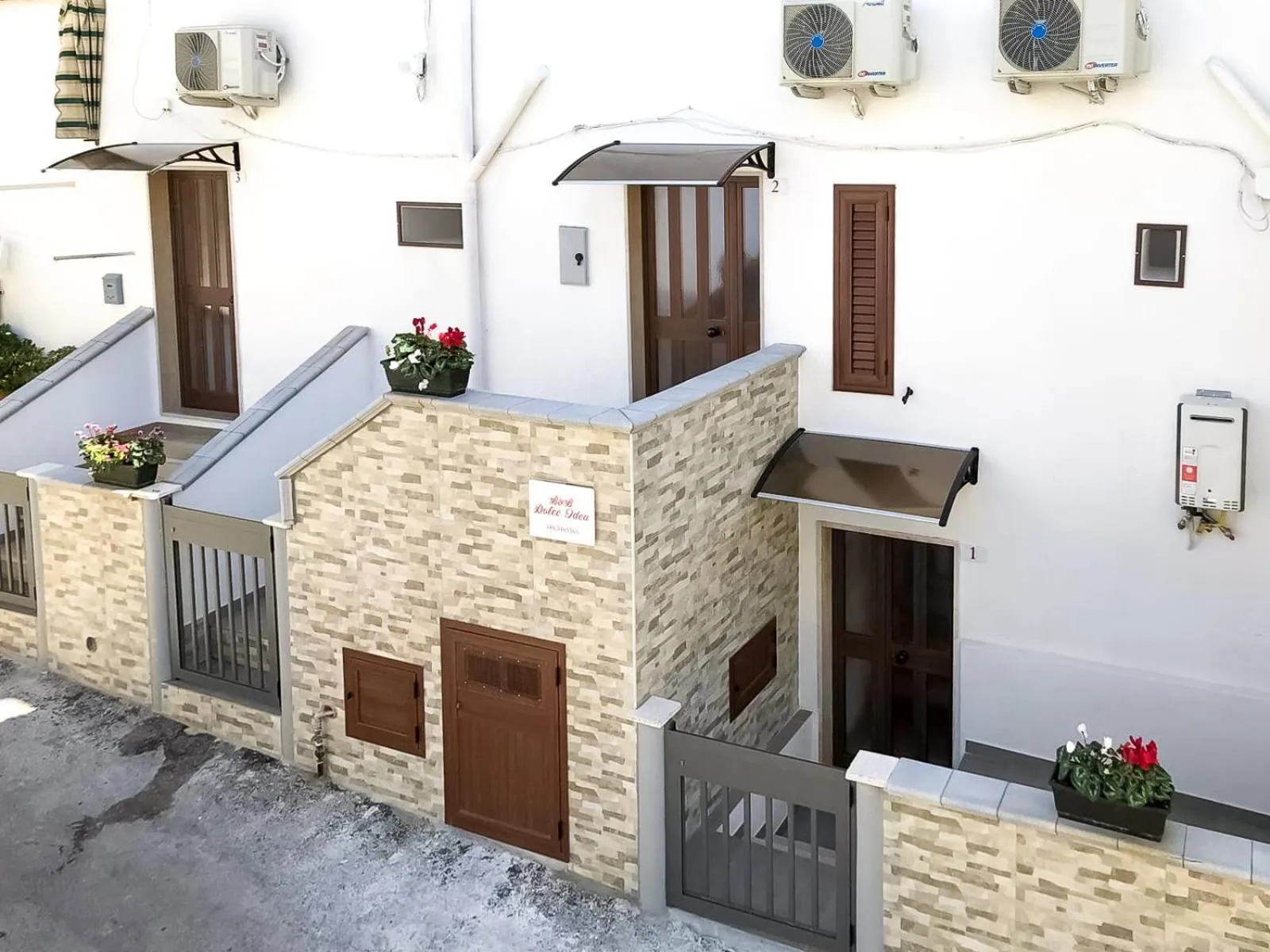 Property building in B&B Dolce Idea