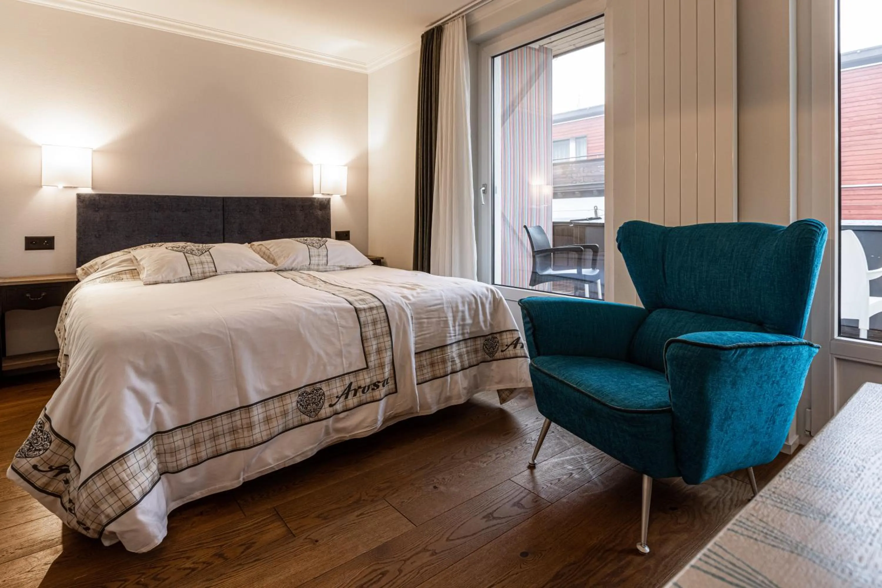 Photo of the whole room, Bed in Home Hotel Arosa