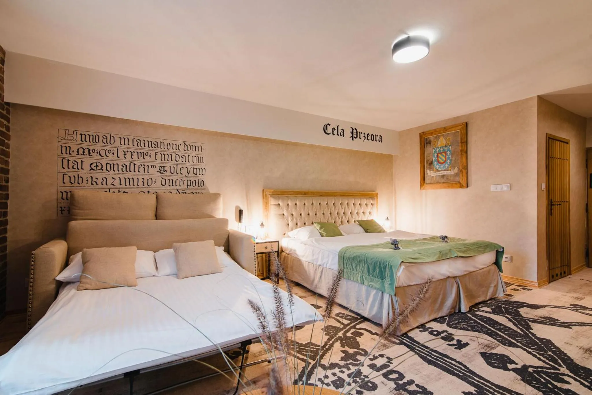 Bed in Hotel Podklasztorze