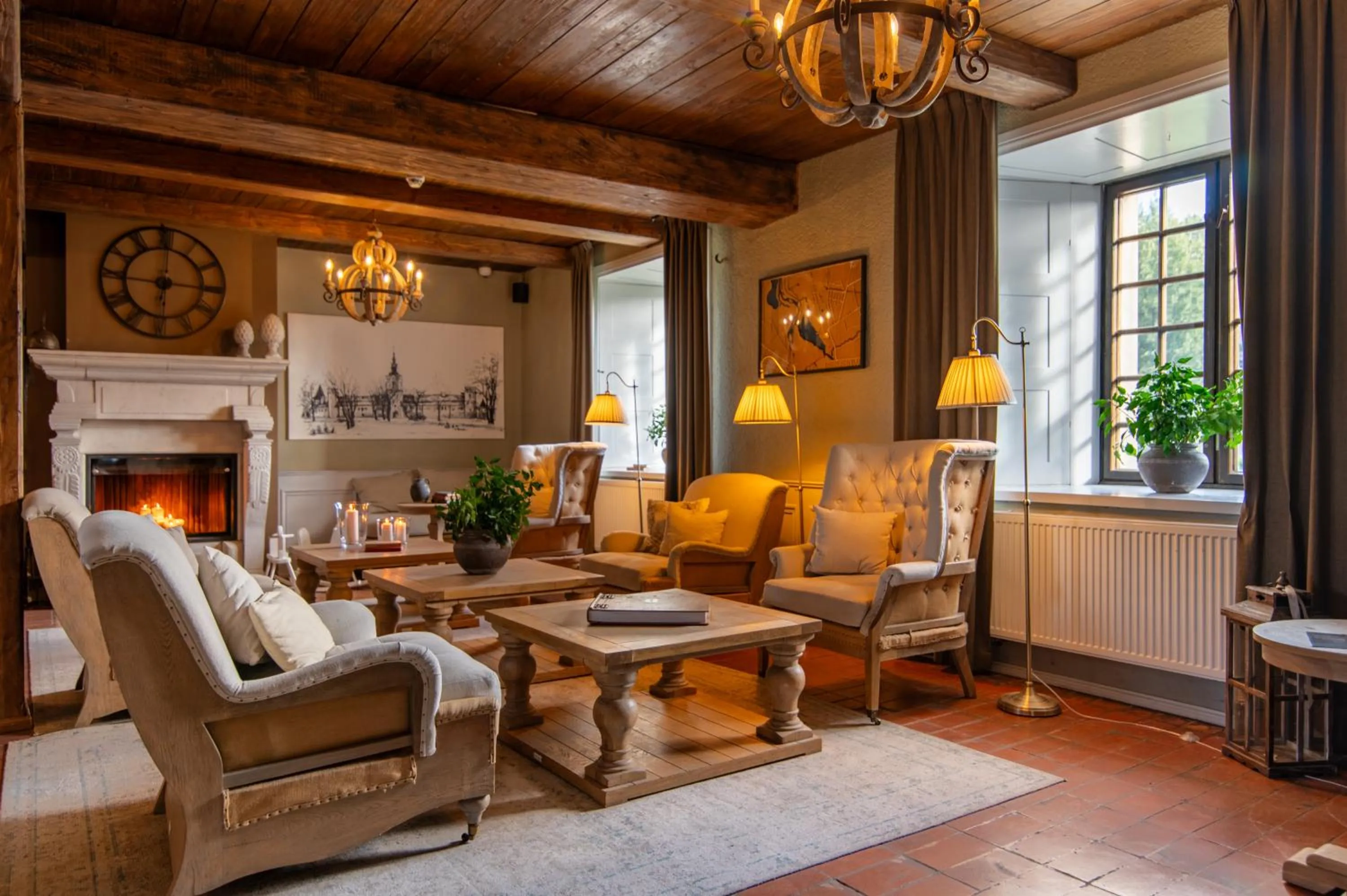 Lobby or reception in Hotel Podklasztorze