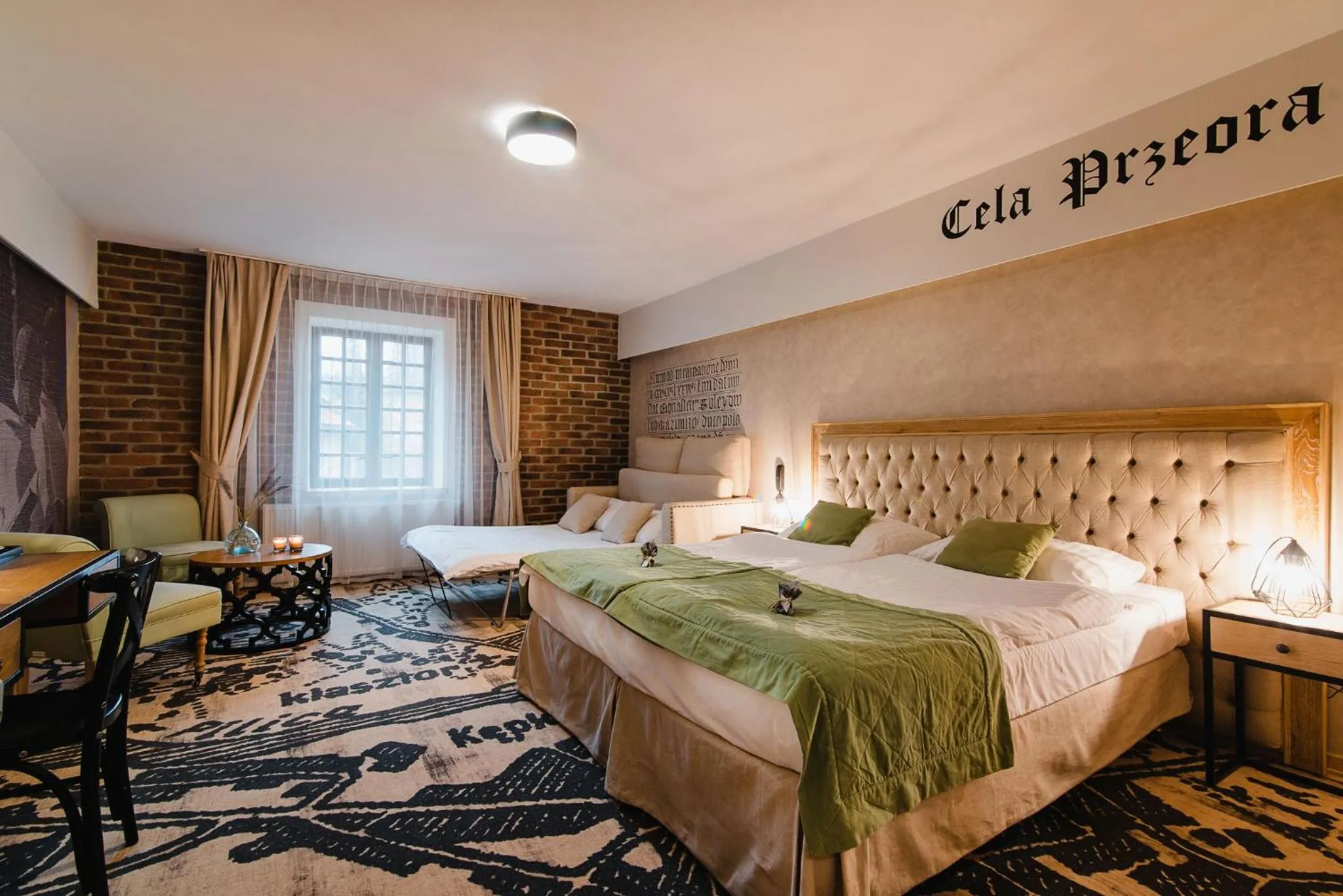 Bed in Hotel Podklasztorze