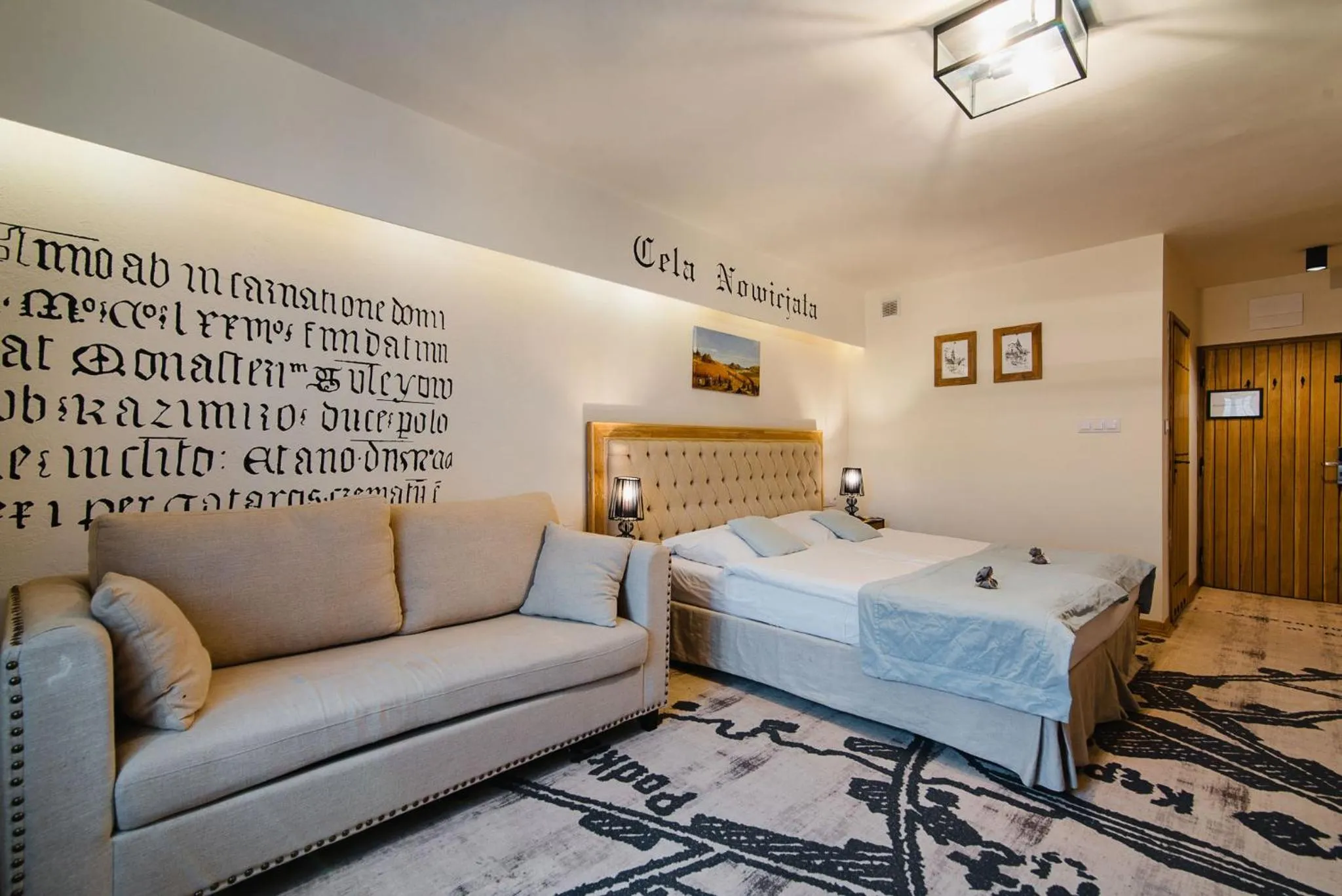 Bed in Hotel Podklasztorze