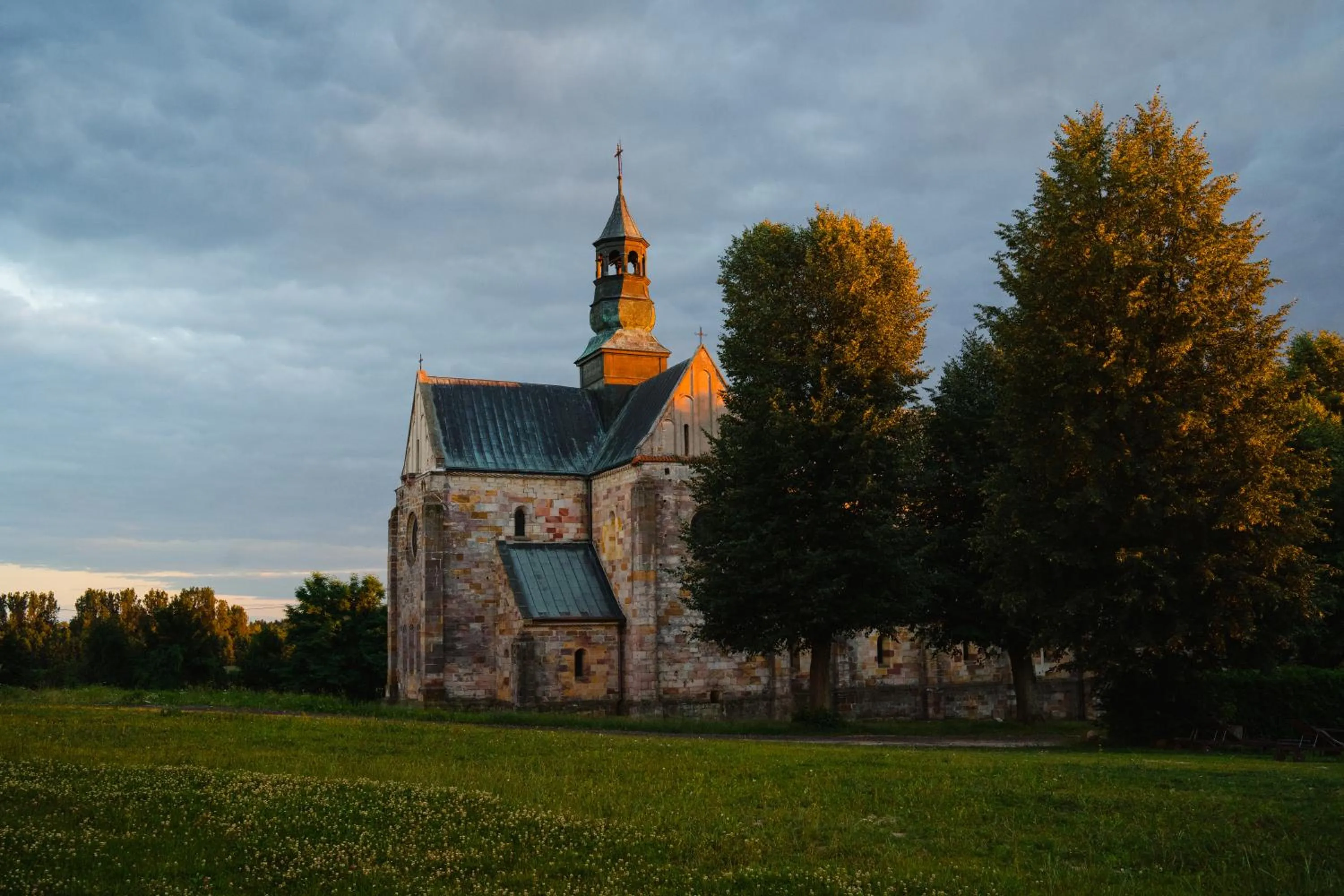 Property building in Hotel Podklasztorze