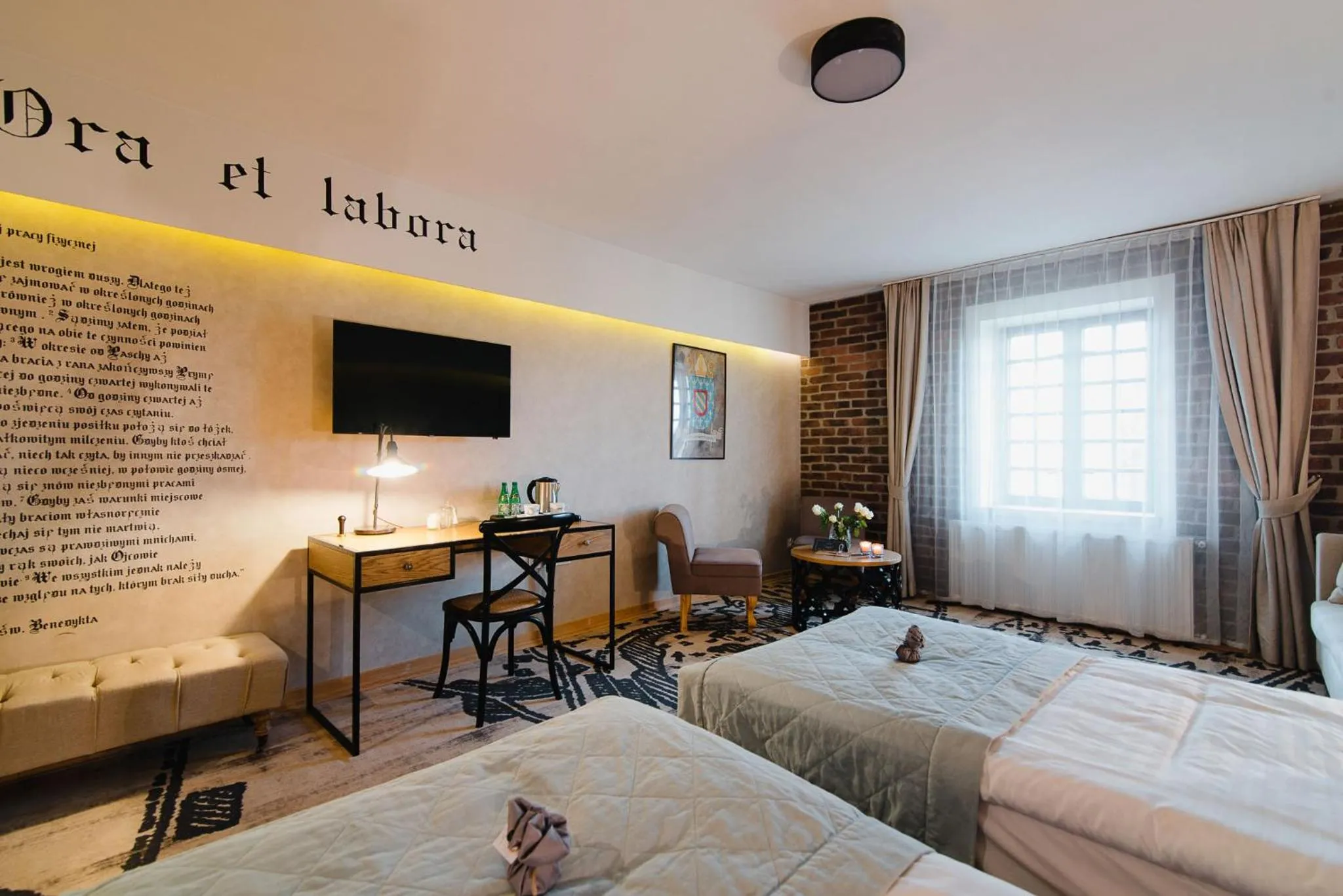 Bed in Hotel Podklasztorze