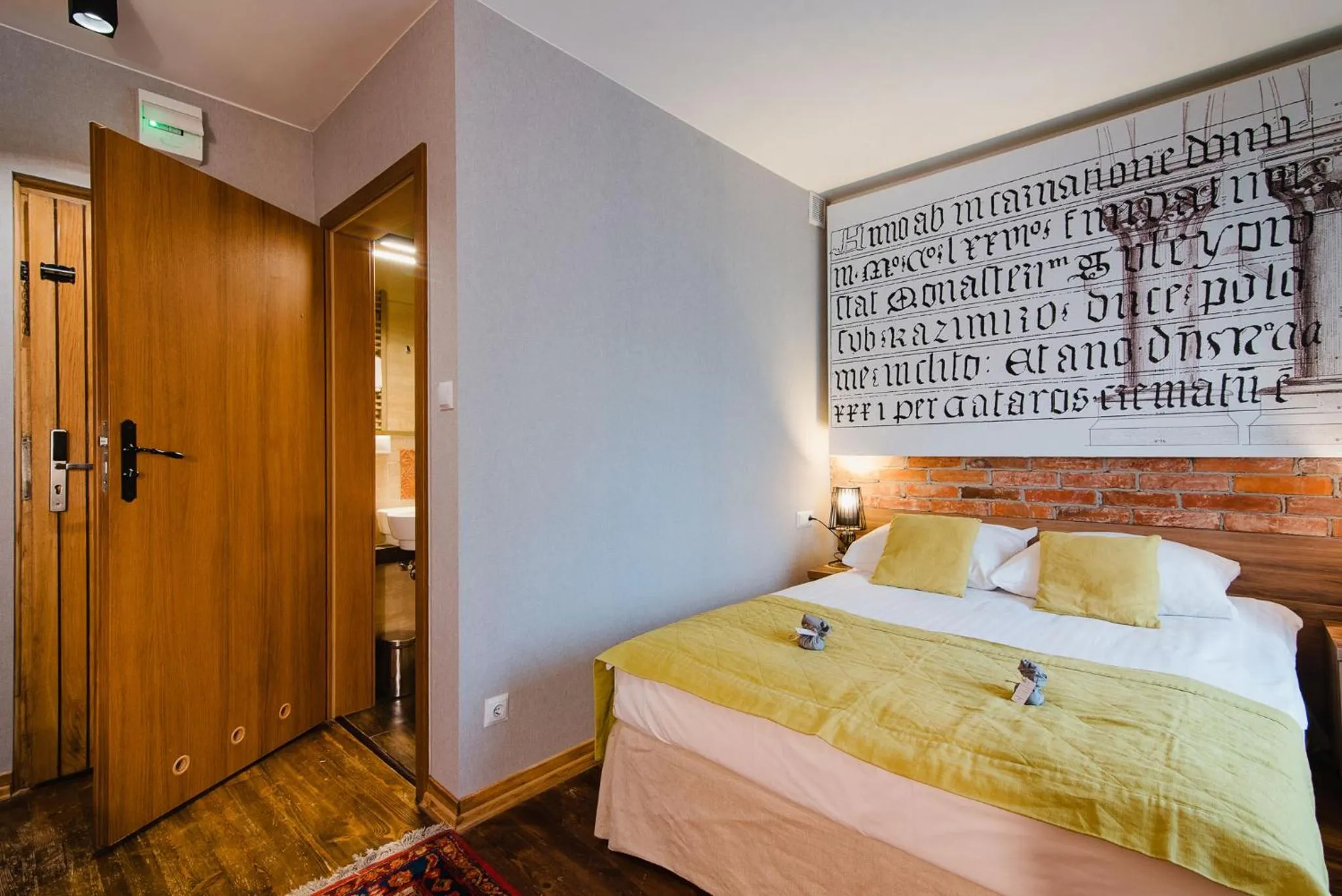 Bed in Hotel Podklasztorze