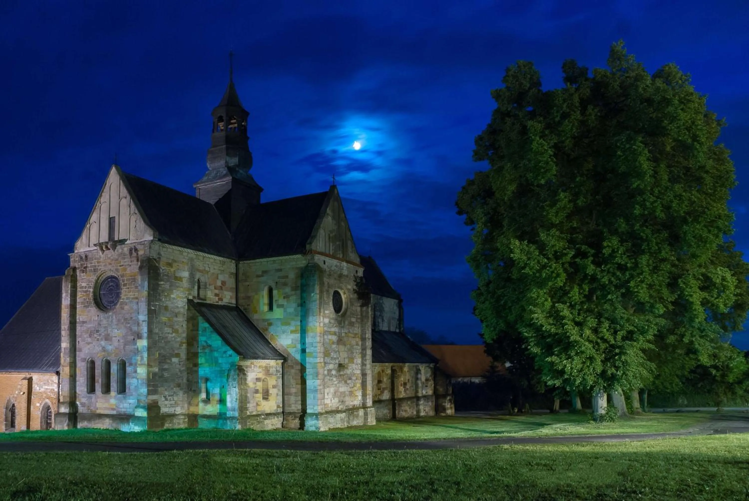 Property building in Hotel Podklasztorze
