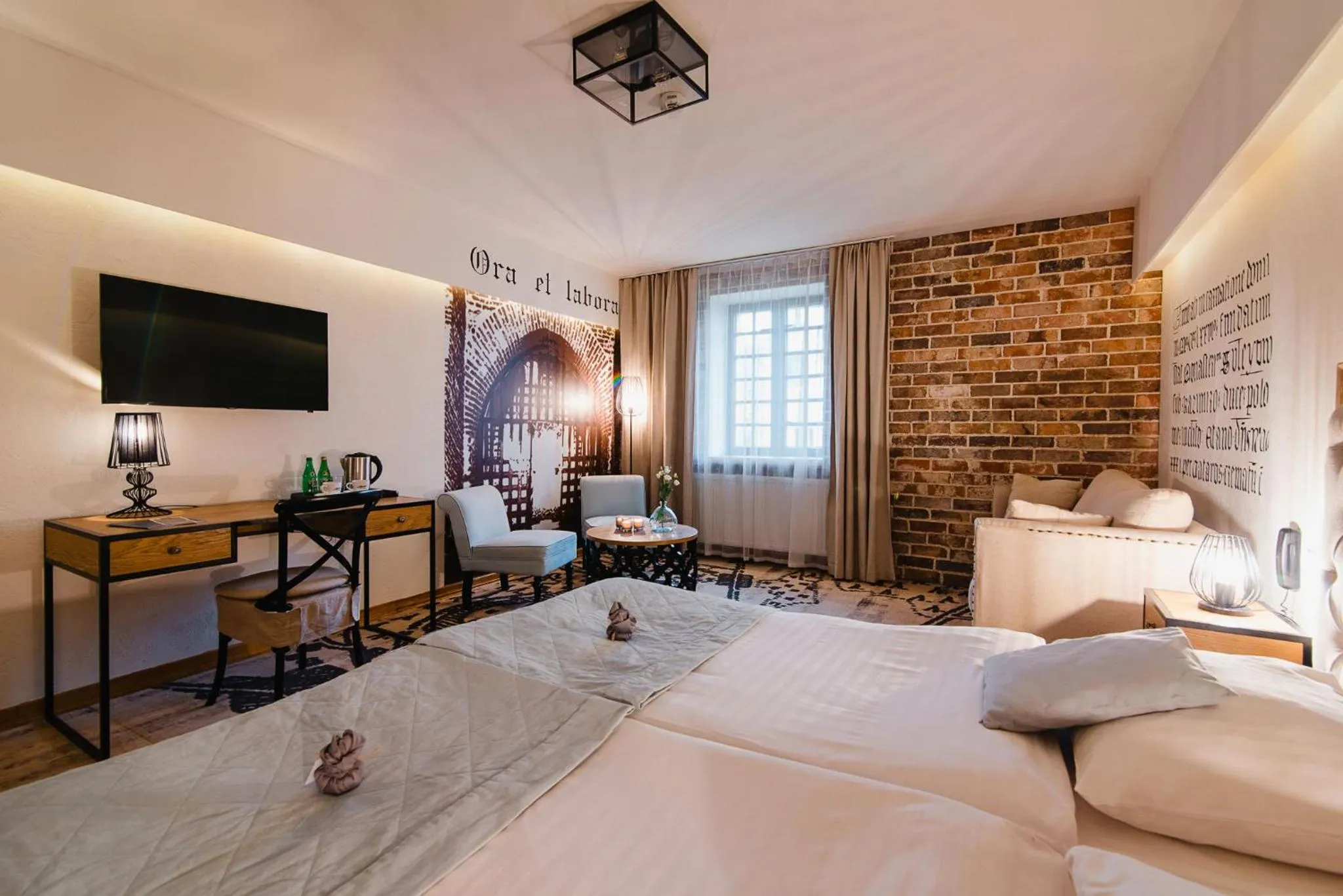 Photo of the whole room, Bed in Hotel Podklasztorze