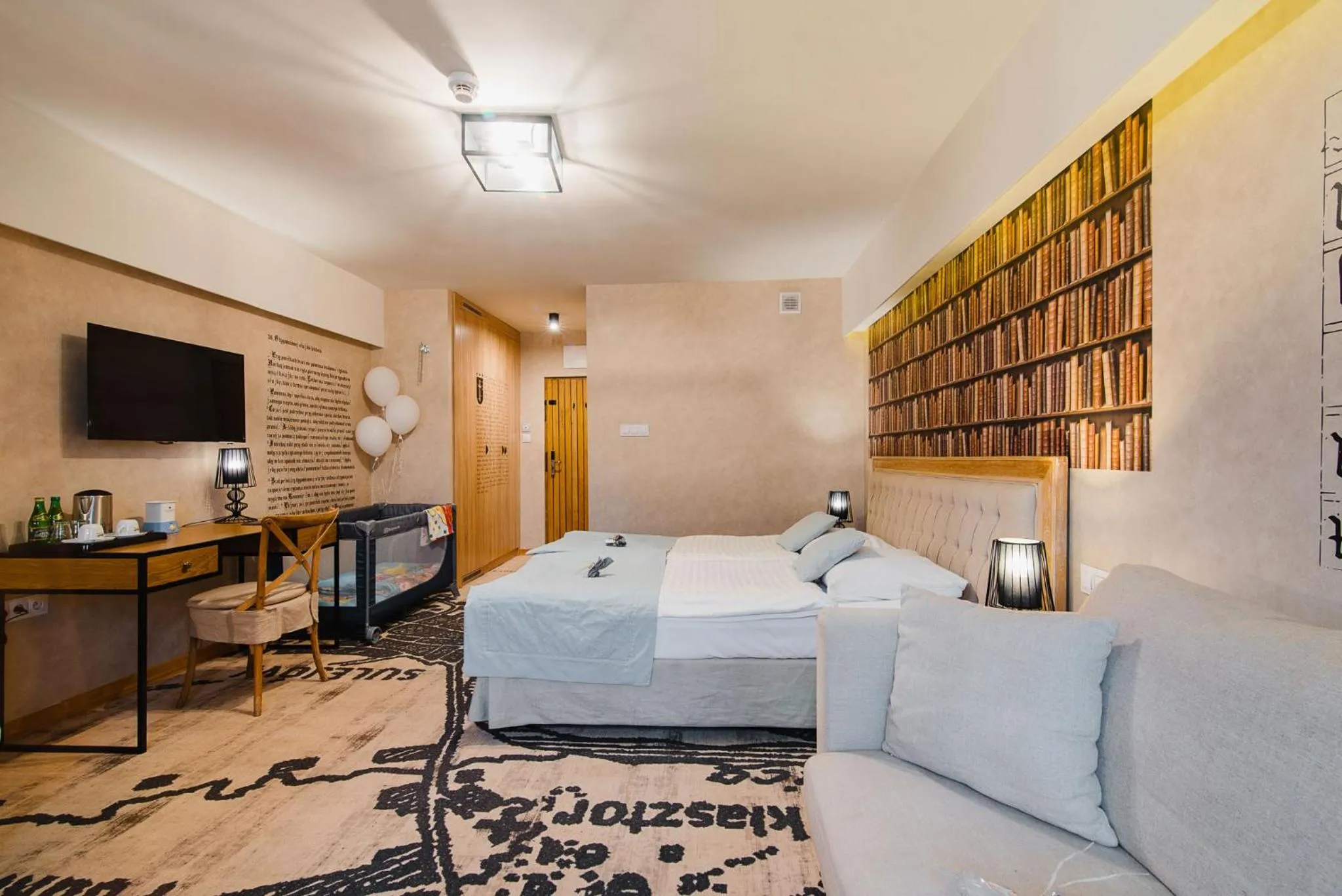 Bed in Hotel Podklasztorze