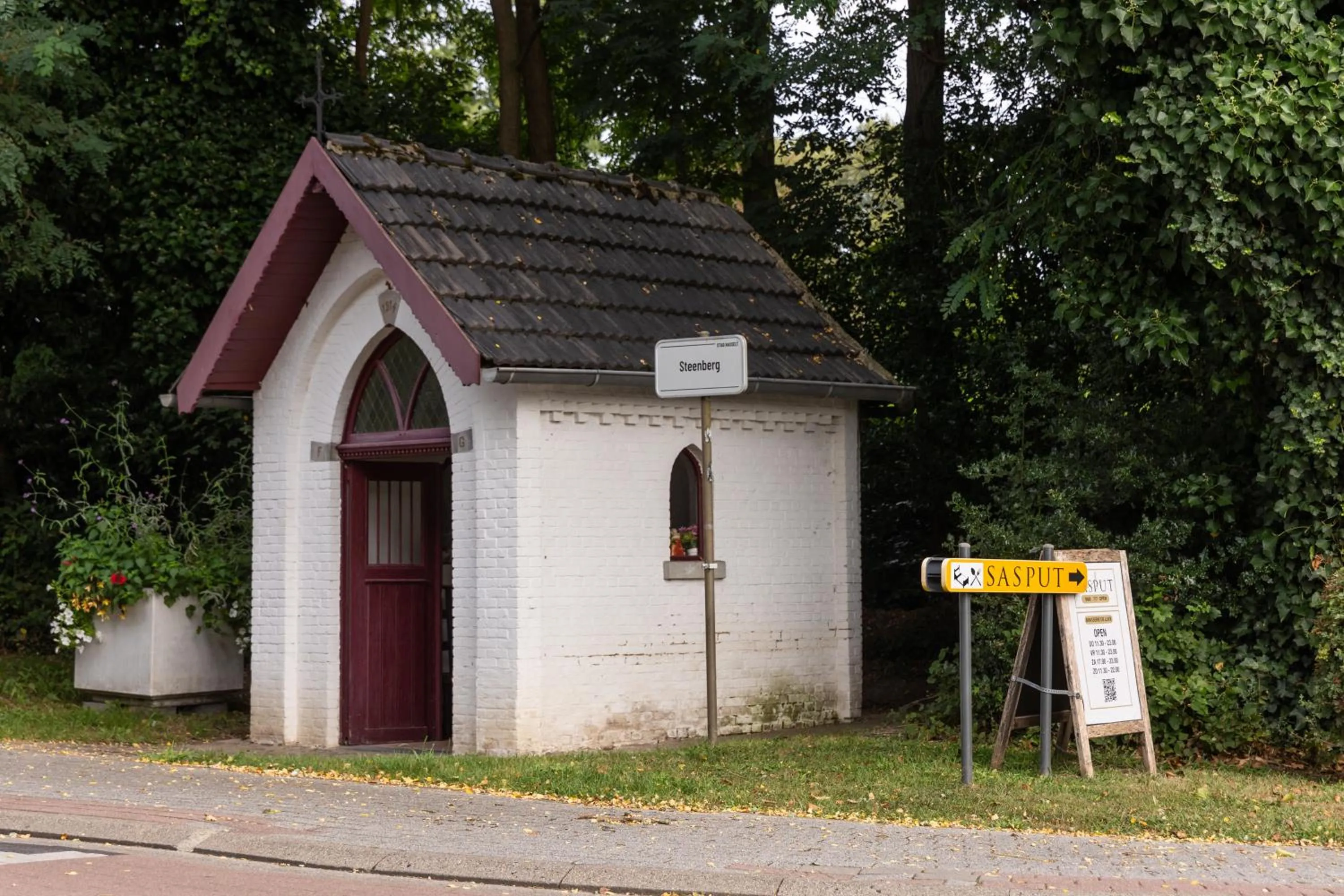 Neighbourhood in B&B Sasput